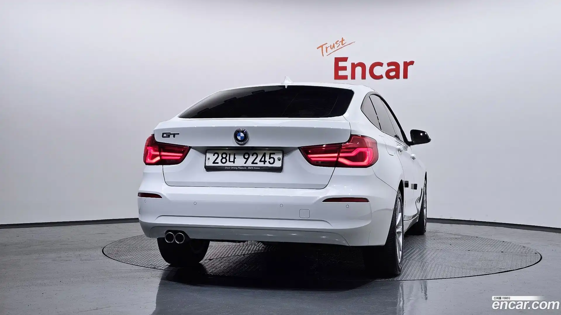Gran Turismo BMW 2018.3-OUTER-004