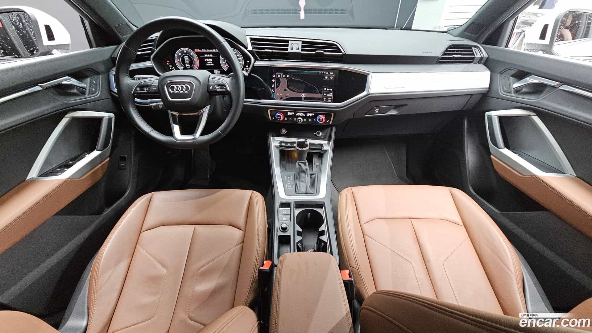 Q3 Audi 2020.10-INNER-007