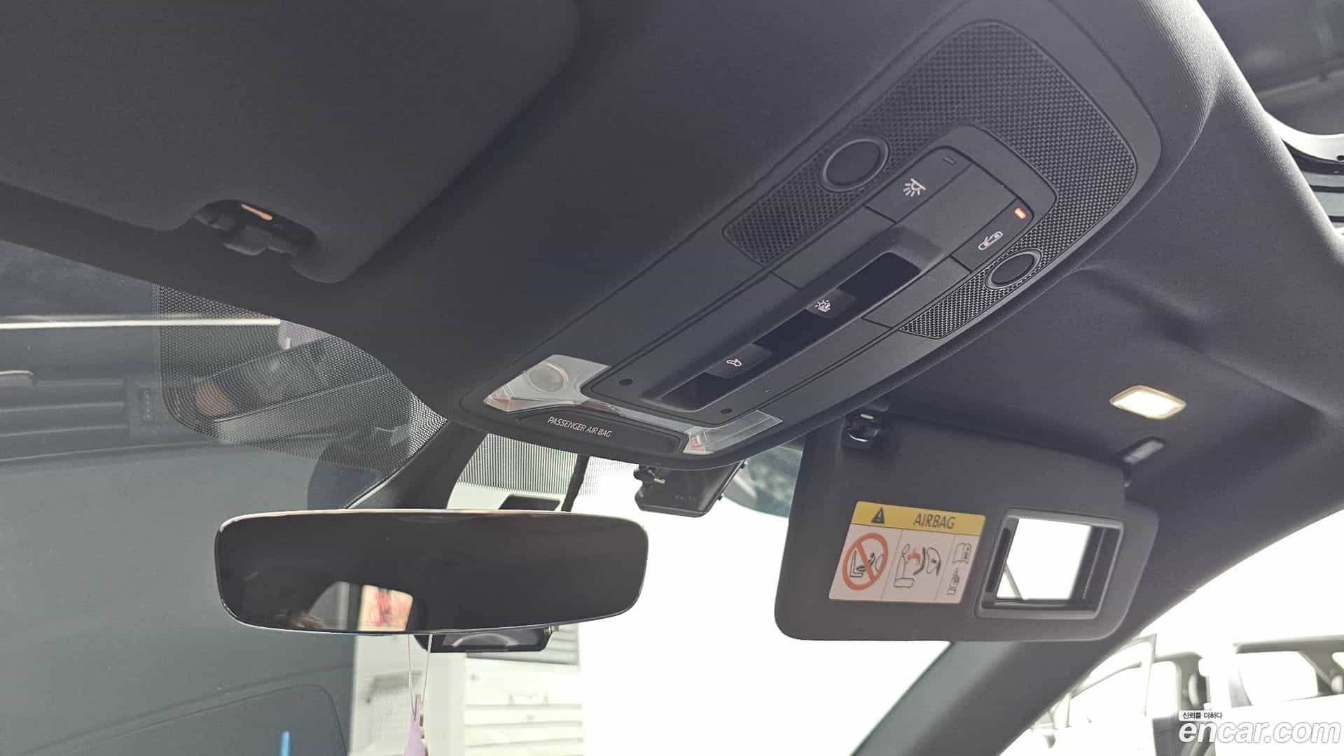 Q3 Audi 2020.10-OPTION-021