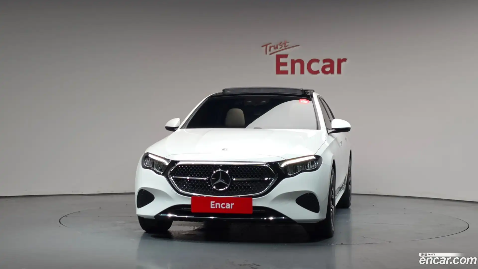 E-Class Mercedes-Benz 2026.3-OUTER-003