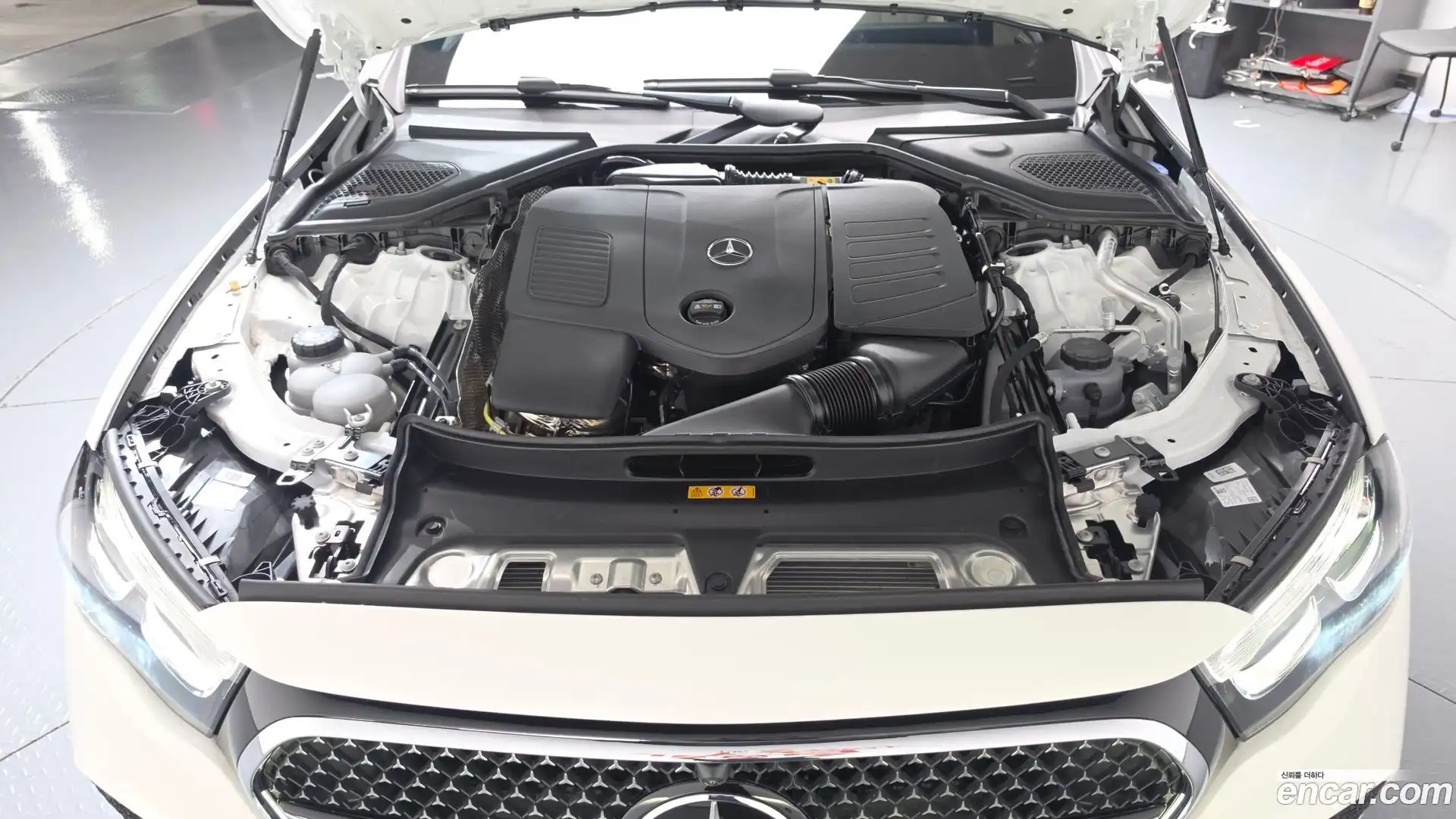 E-Class Mercedes-Benz 2026.3-OUTER-006