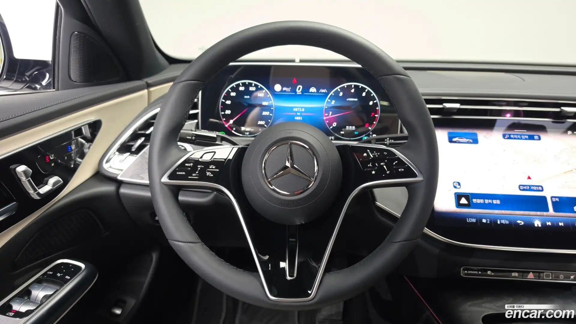 E-Class Mercedes-Benz 2026.3-OPTION-017