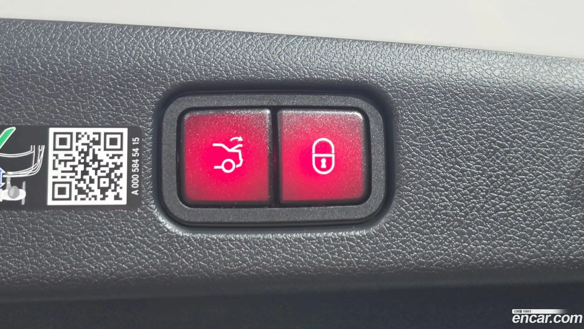 E-Class Mercedes-Benz 2026.3-OPTION-021