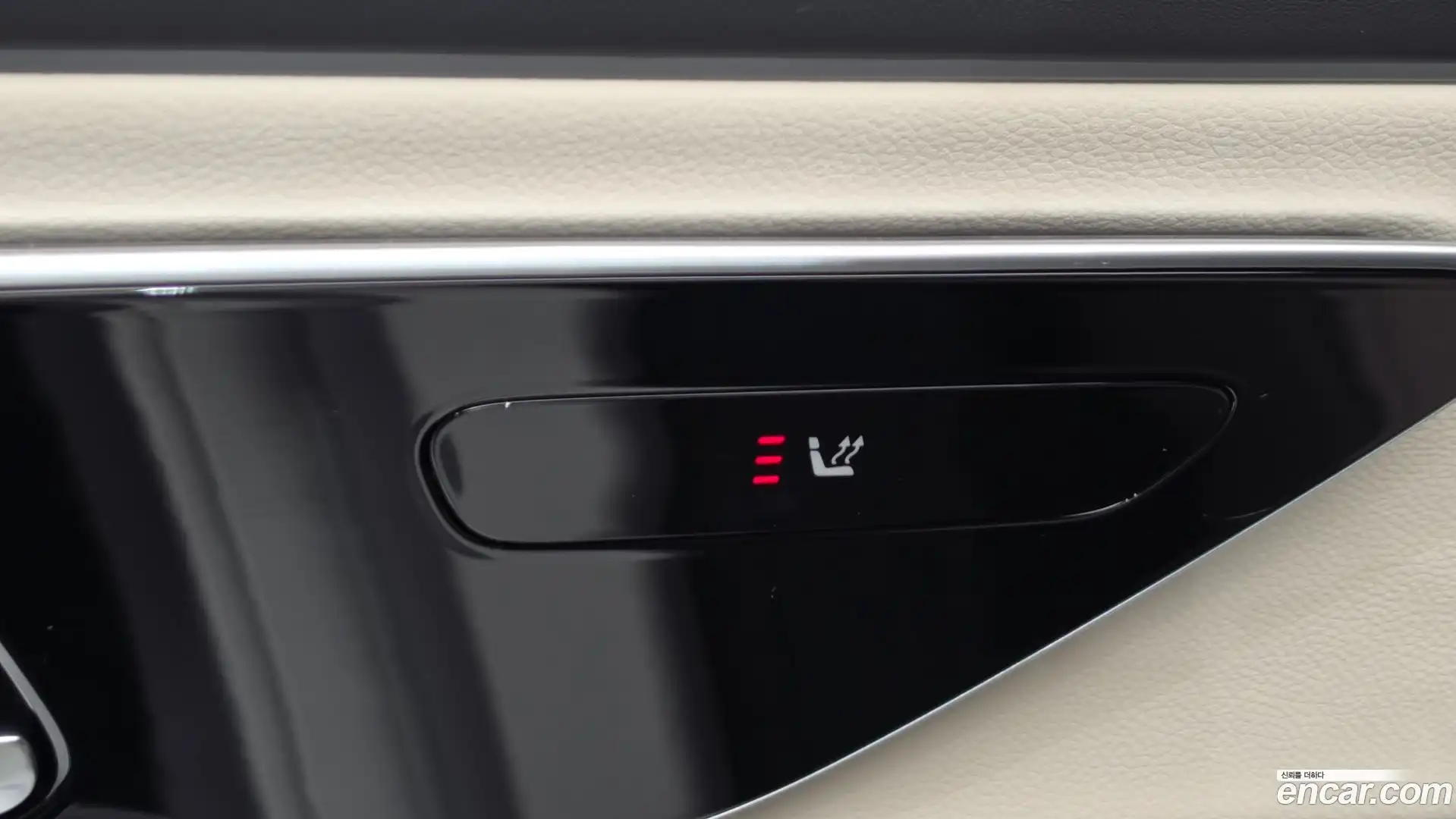 E-Class Mercedes-Benz 2026.3-OPTION-041