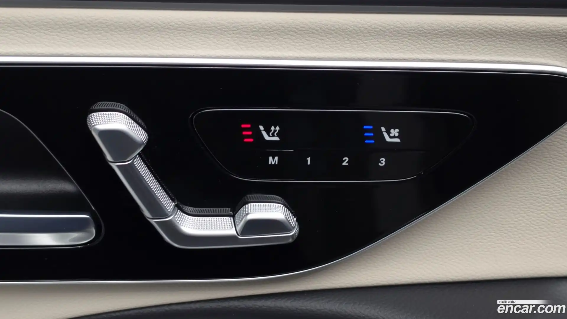 E-Class Mercedes-Benz 2026.3-OPTION-044