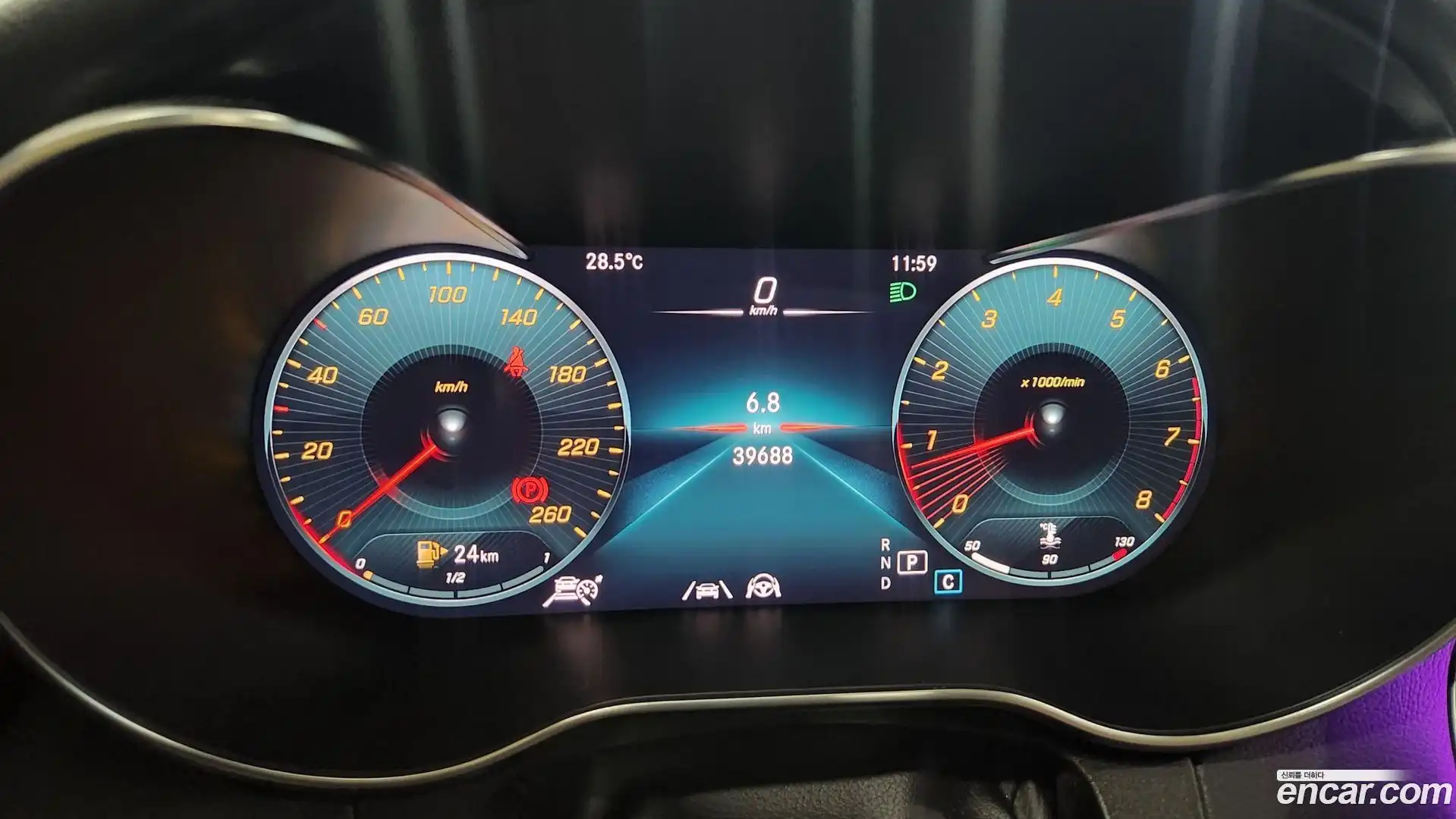 C-Class Mercedes-Benz 2021.6-INNER-008