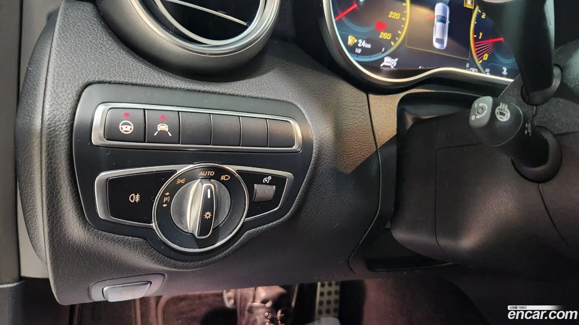 C-Class Mercedes-Benz 2021.6-OPTION-015
