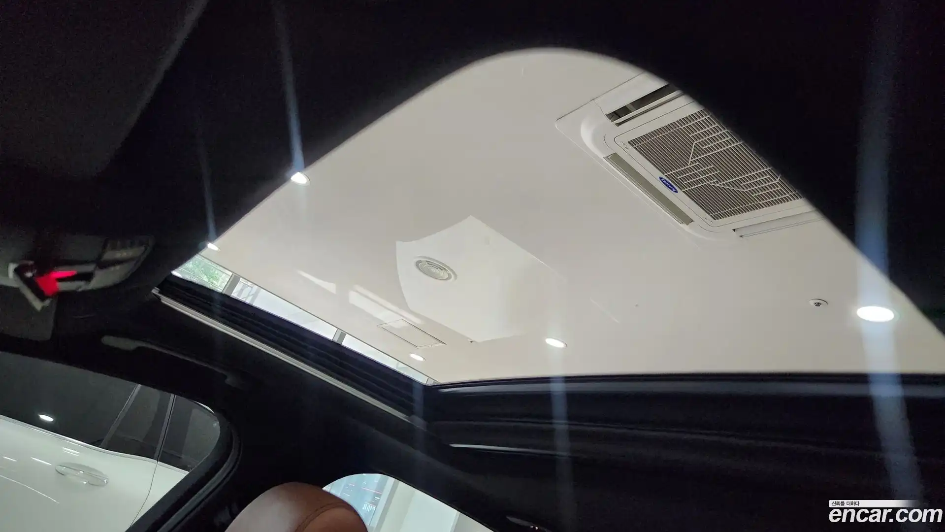 C-Class Mercedes-Benz 2021.6-OPTION-018