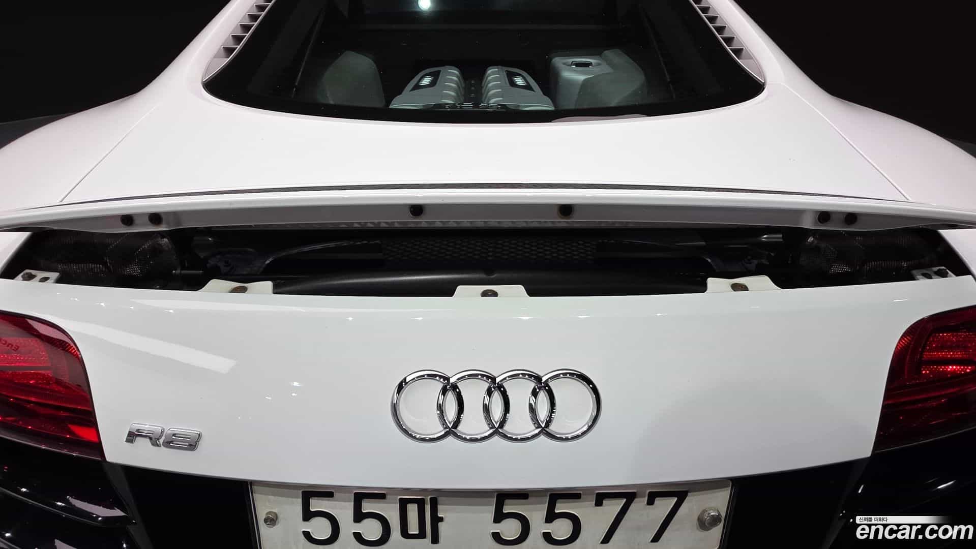 R8 Audi 2012.0-OPTION-023