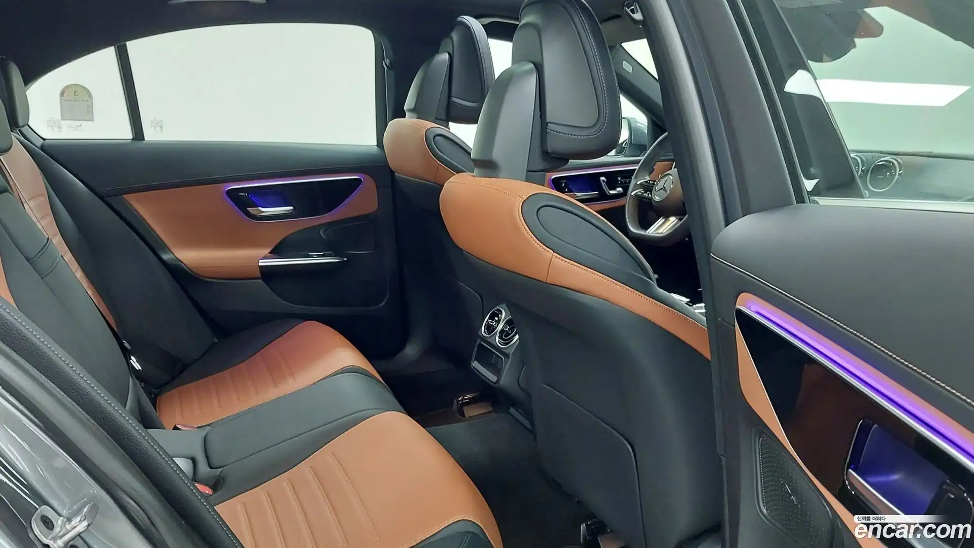 C-Class Mercedes-Benz 2024.6-INNER-010