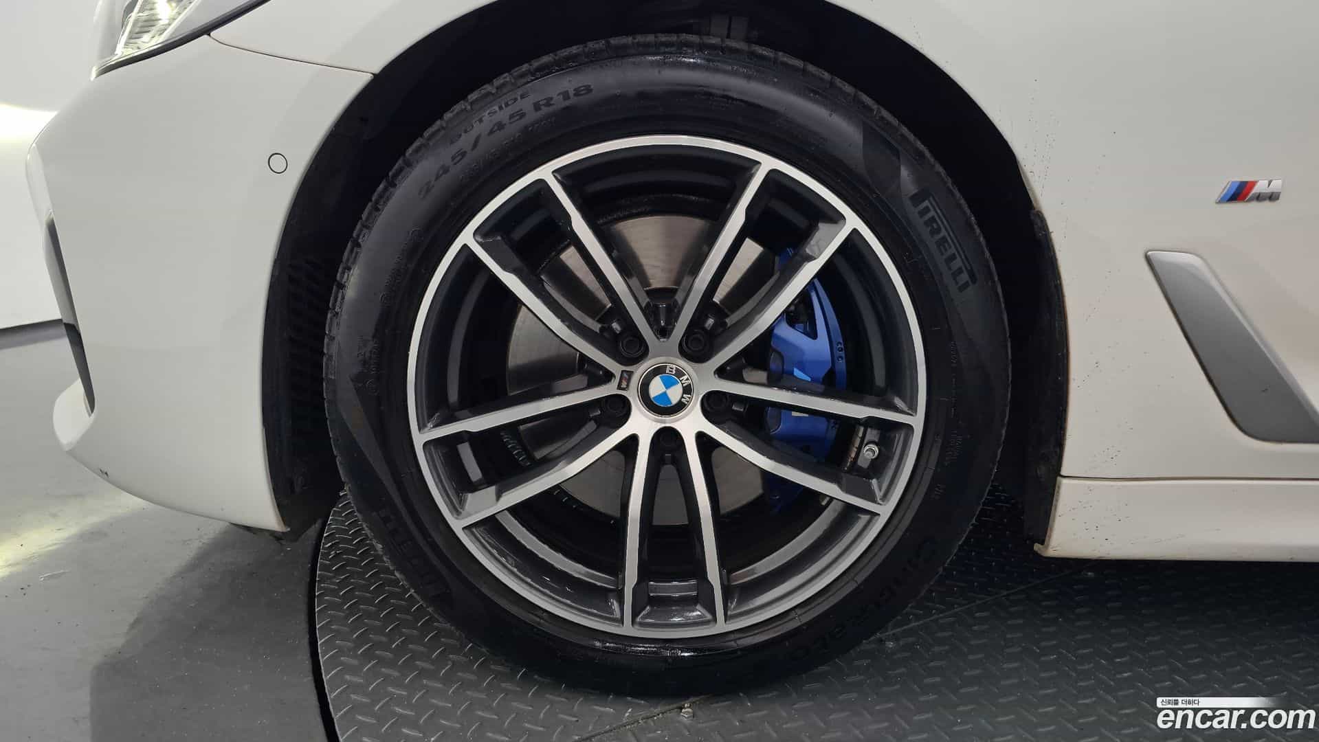 5-Series BMW 2023.6-OUTER-005