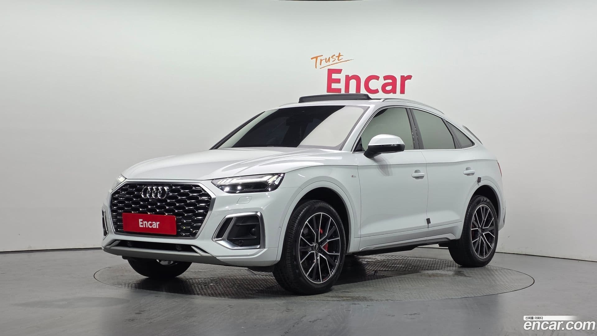 Main__Slider__Photo:Q5 Audi 2022.9-0