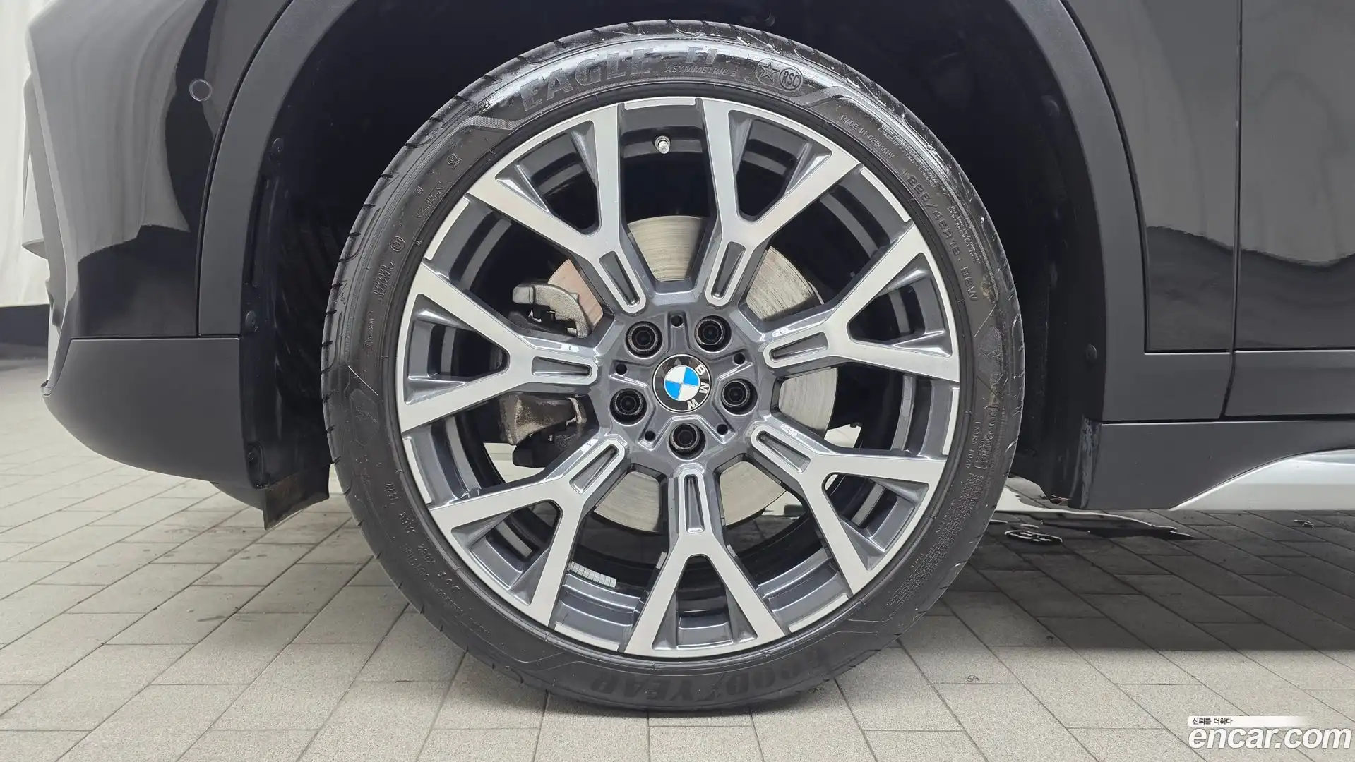 X1 BMW 2022.7-OUTER-005