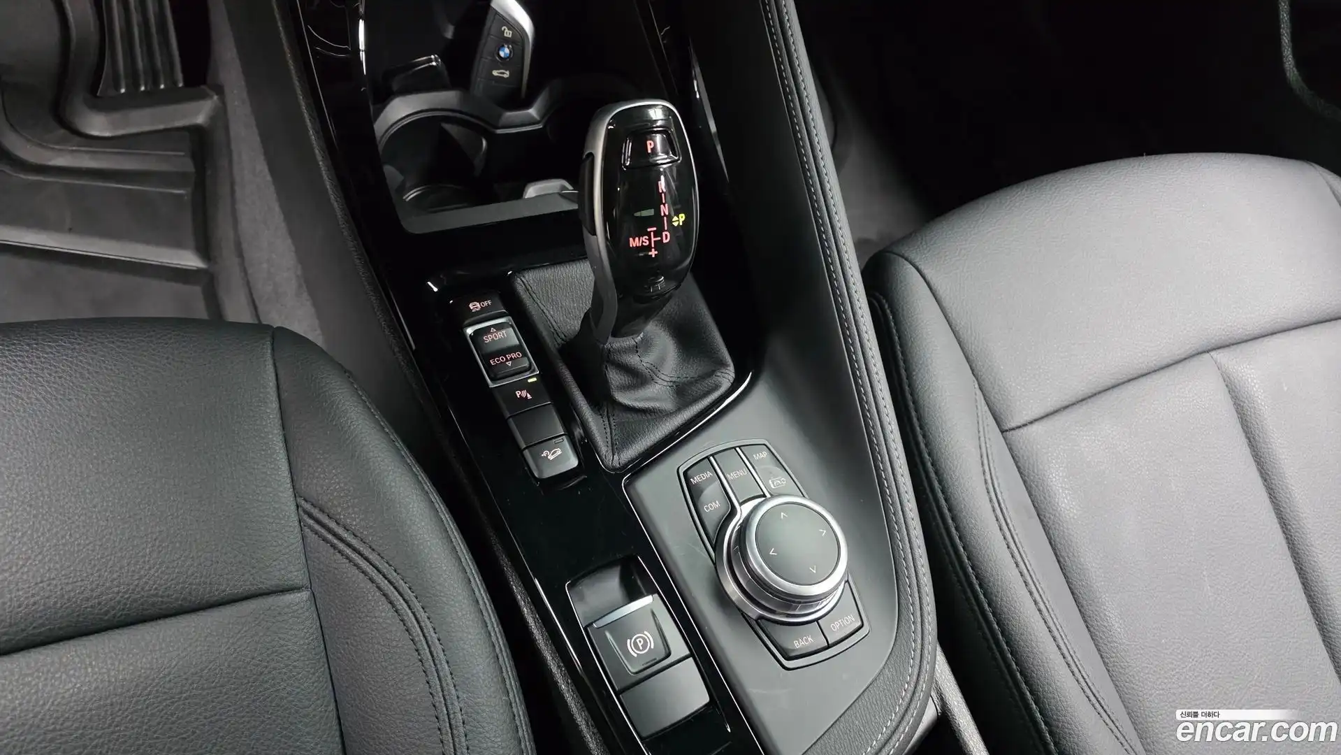 X1 BMW 2022.7-INNER-009