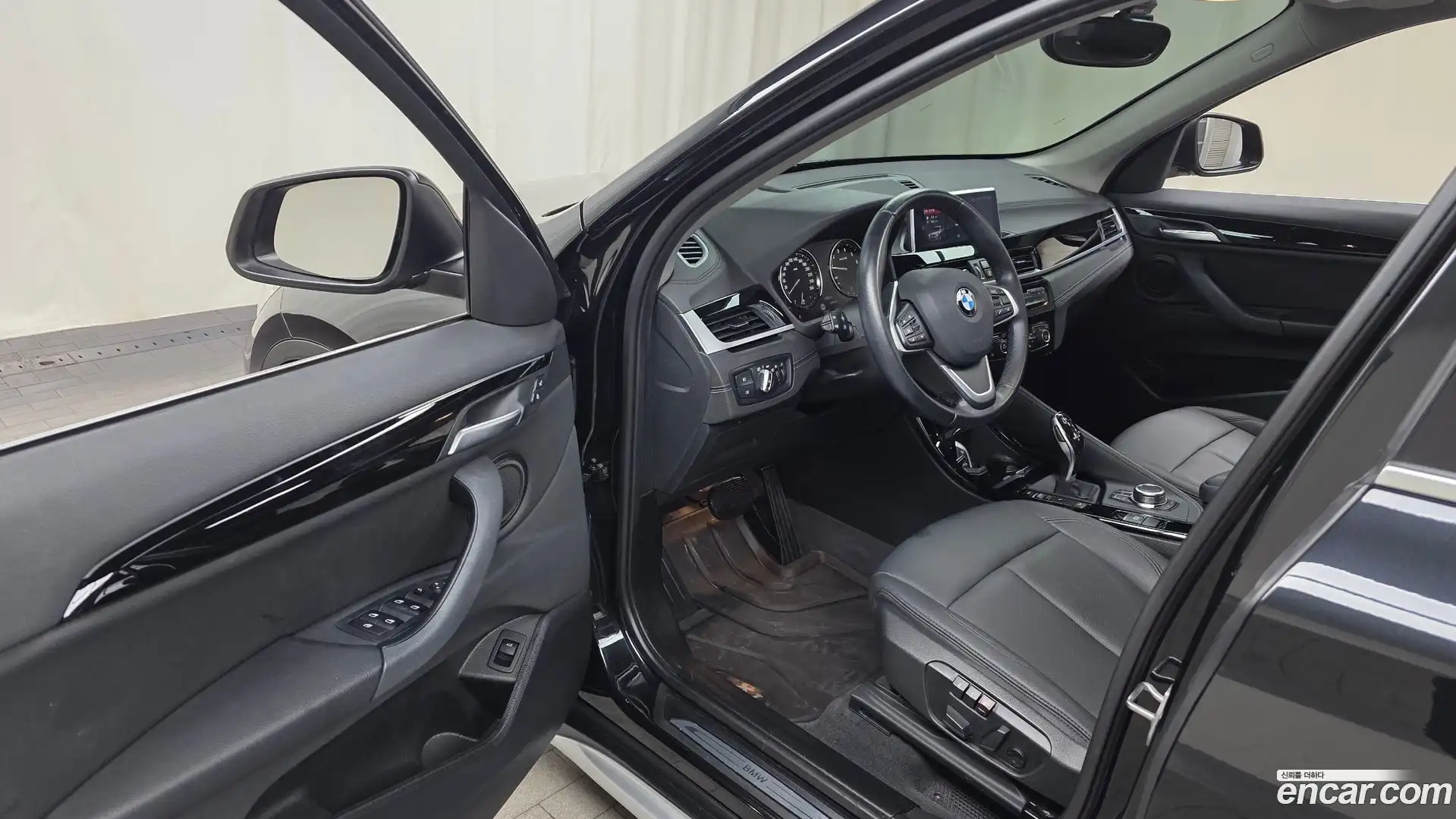 X1 BMW 2022.7-INNER-010