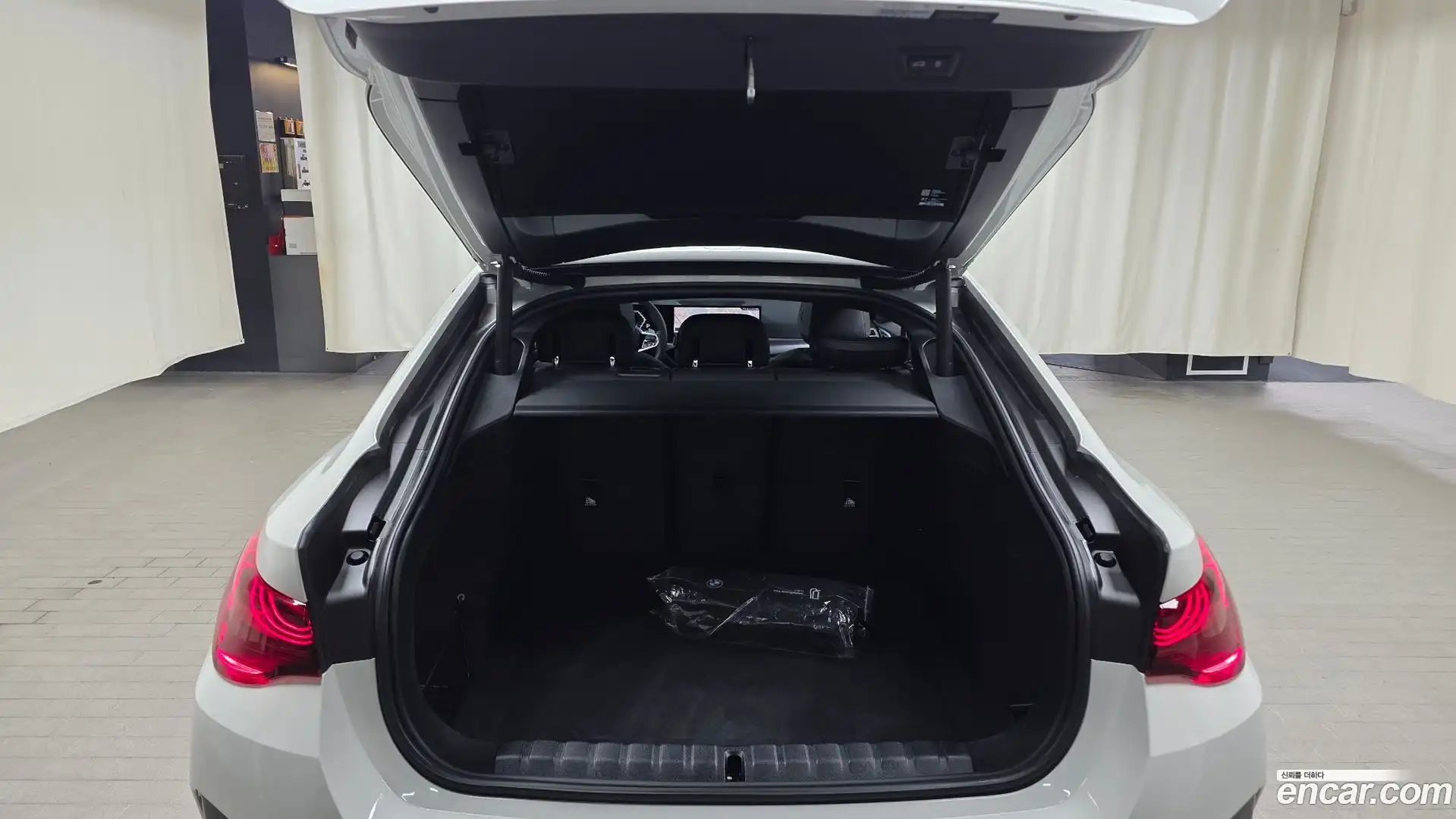 4-Series BMW 2025.10-OPTION-024