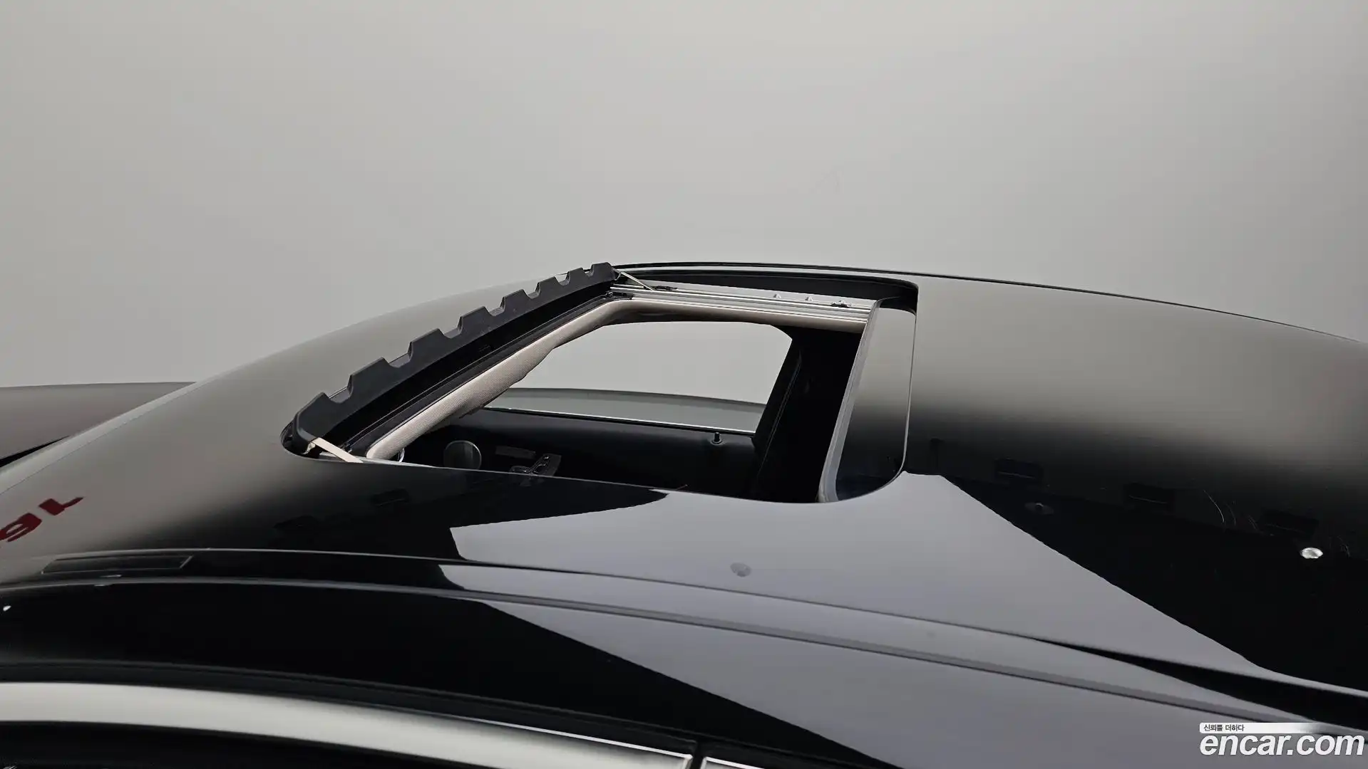 E-Class Mercedes-Benz 2020.5-OPTION-023