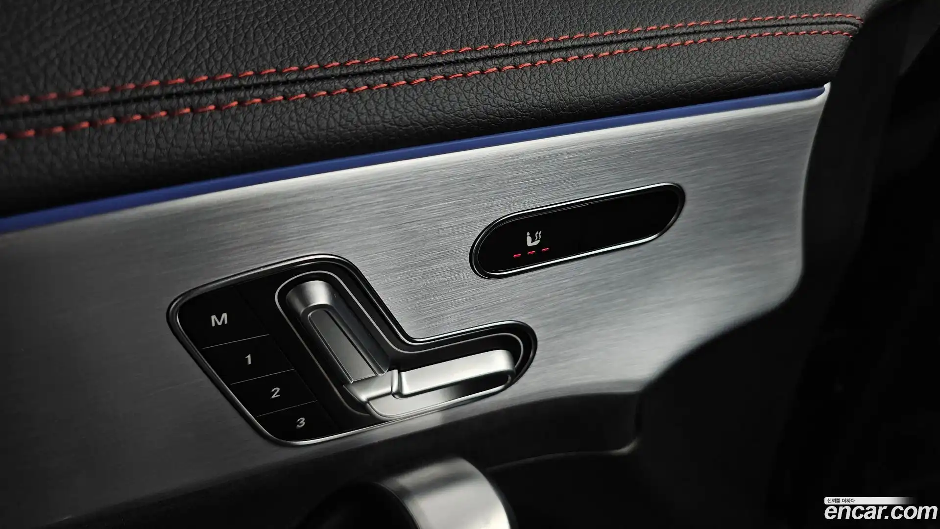CLA-Class Mercedes-Benz 2020.3-OPTION-042