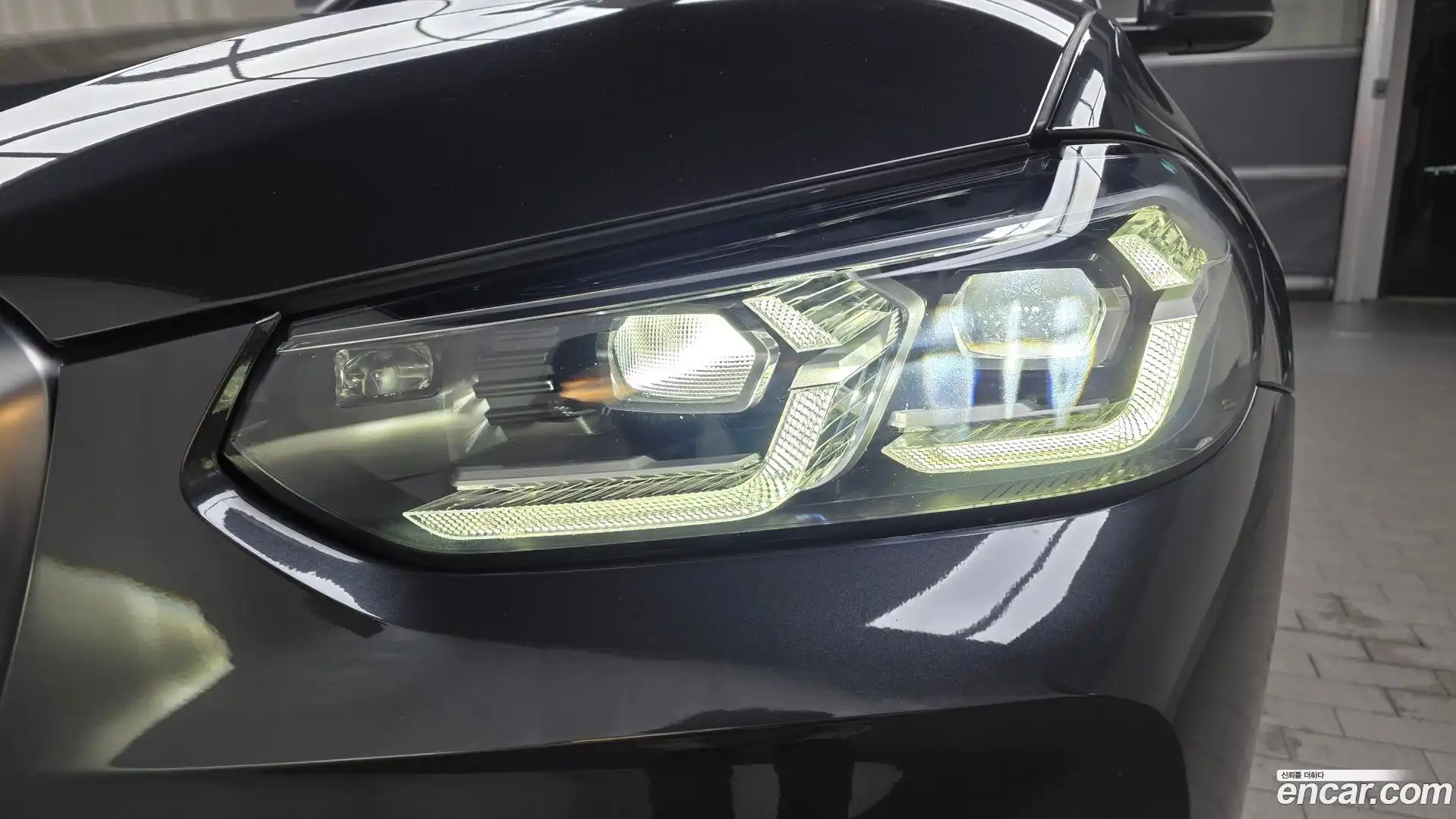 X4 BMW 2022.0-OUTER-032