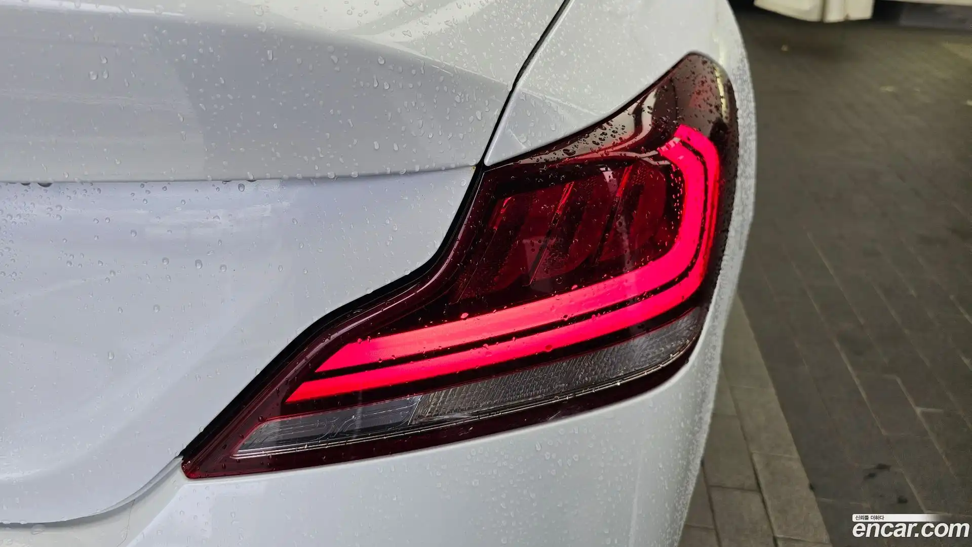 G70 Genesis 2017.10-OUTER-033
