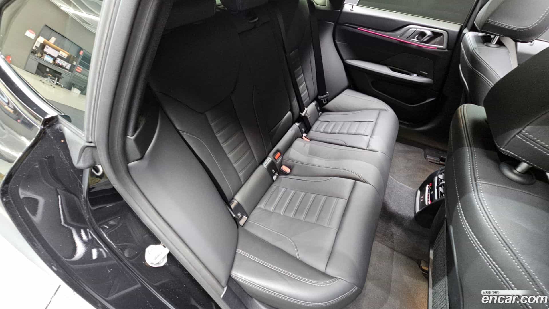 i4 BMW 2023.8-OPTION-015