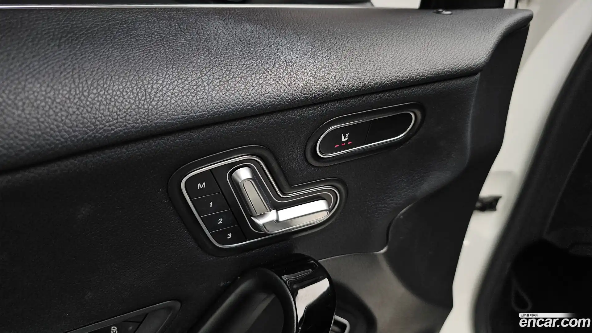 A-Class Mercedes-Benz 2020.7-OPTION-023
