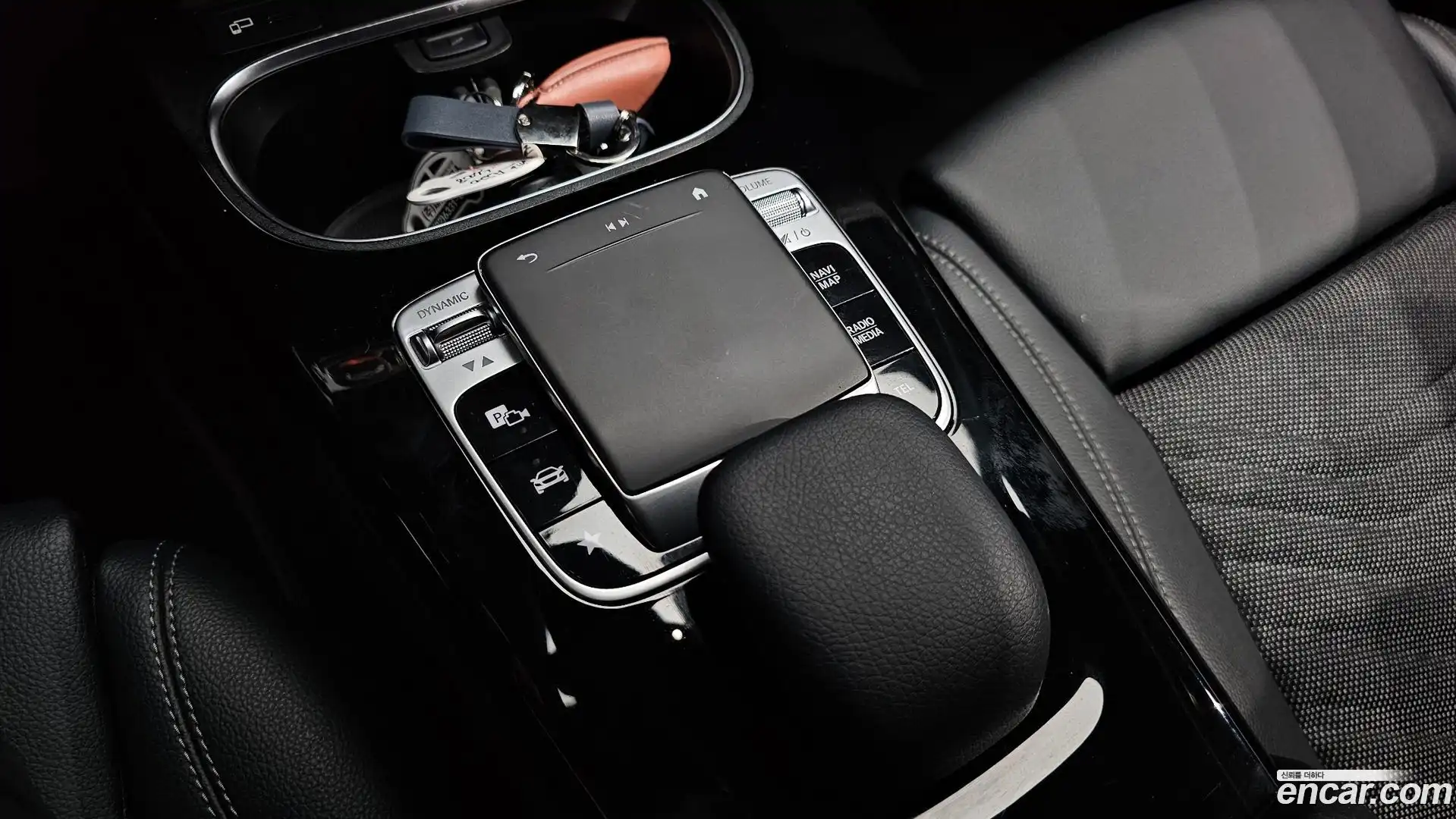 A-Class Mercedes-Benz 2020.7-OPTION-044