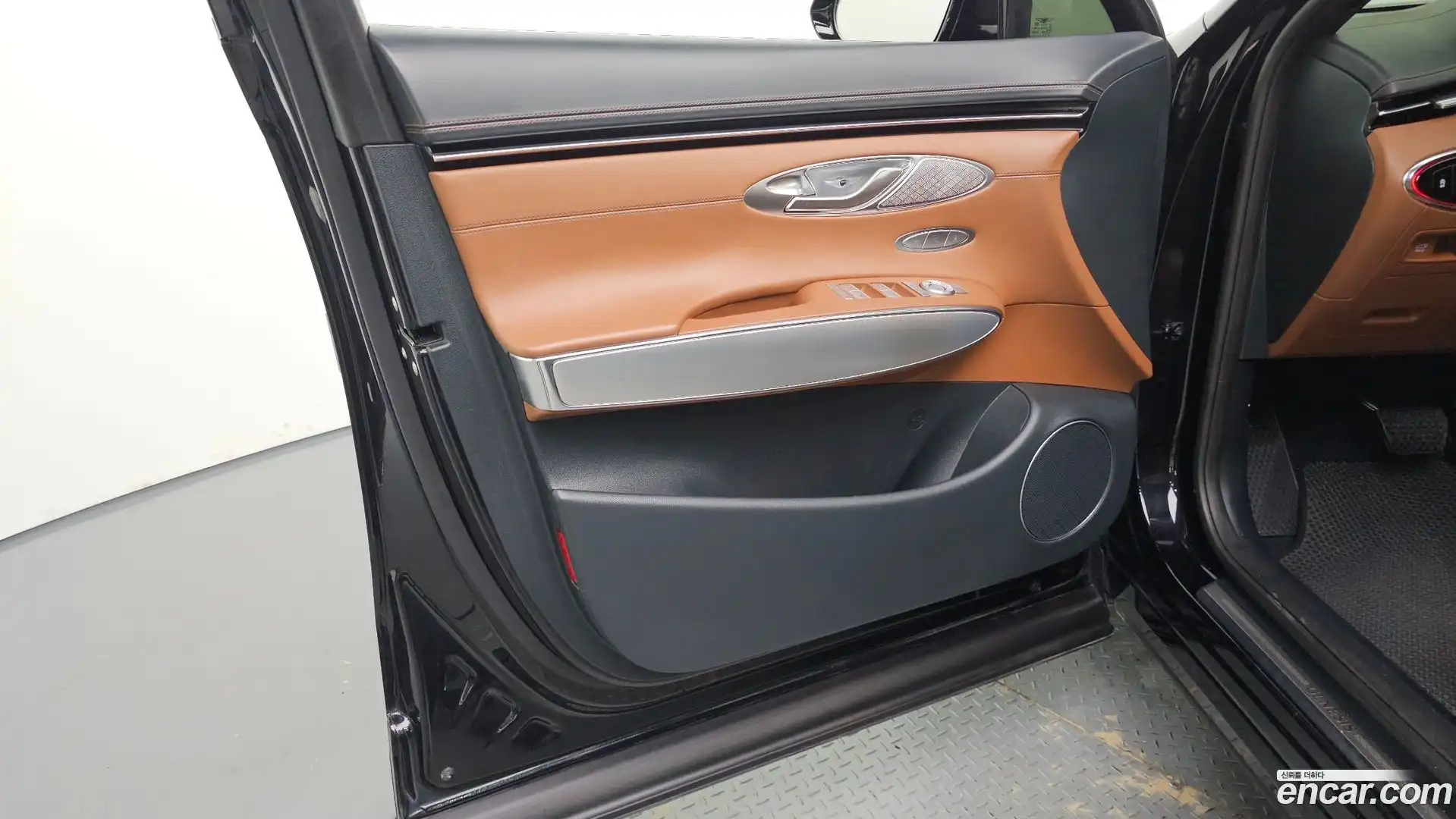 GV70 Genesis 2022.2-INNER-034