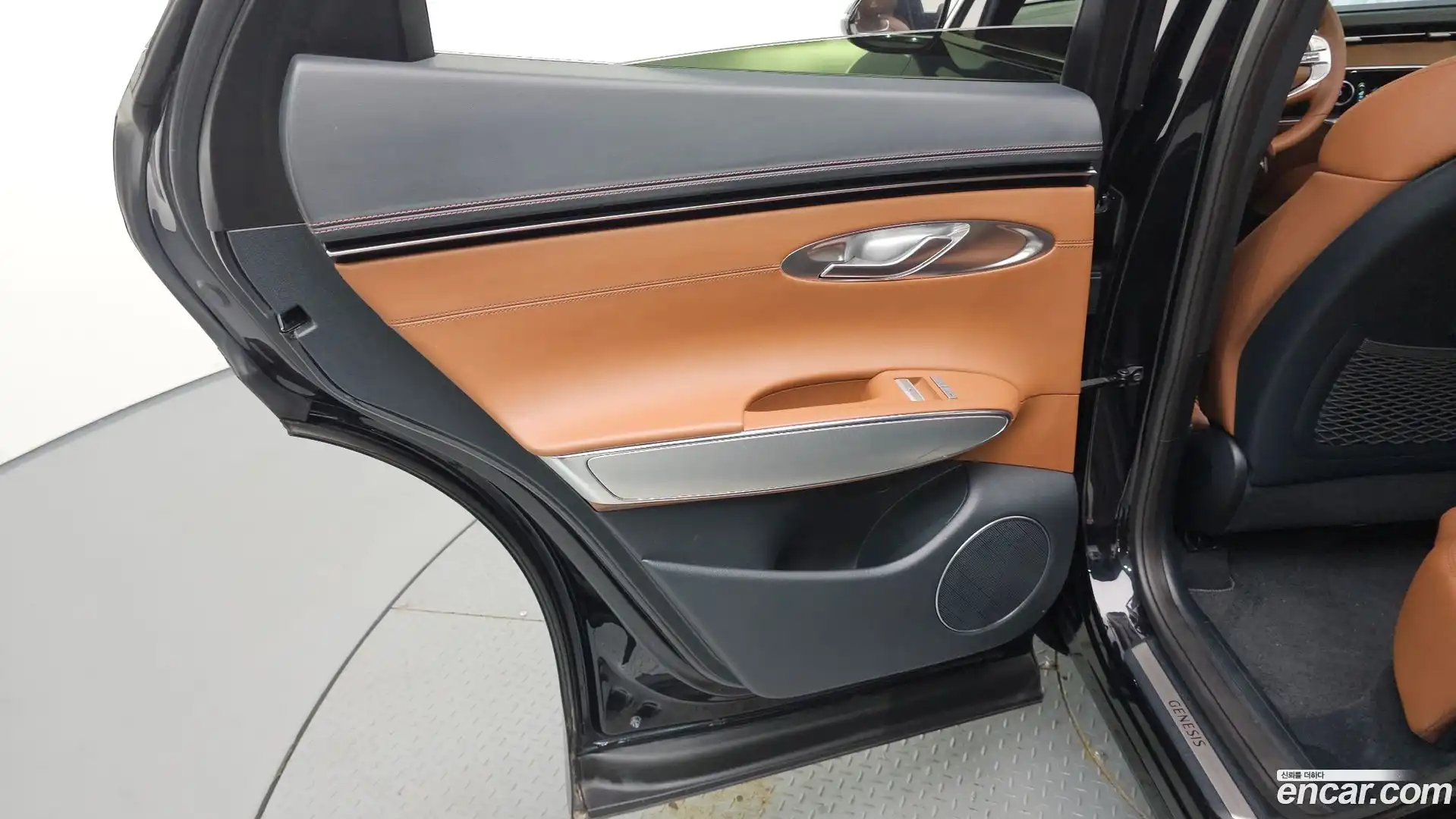 GV70 Genesis 2022.2-INNER-035