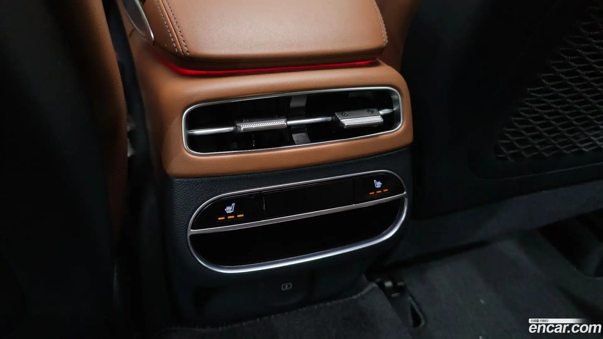GV70 Genesis 2022.2-OPTION-040
