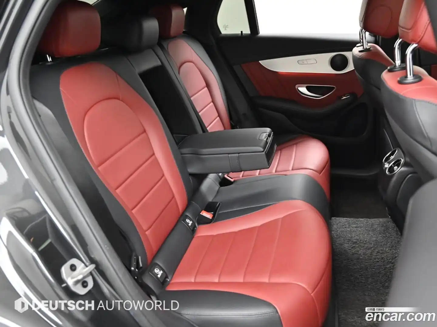 GLC-Class Mercedes-Benz 2023.2-OPTION-016