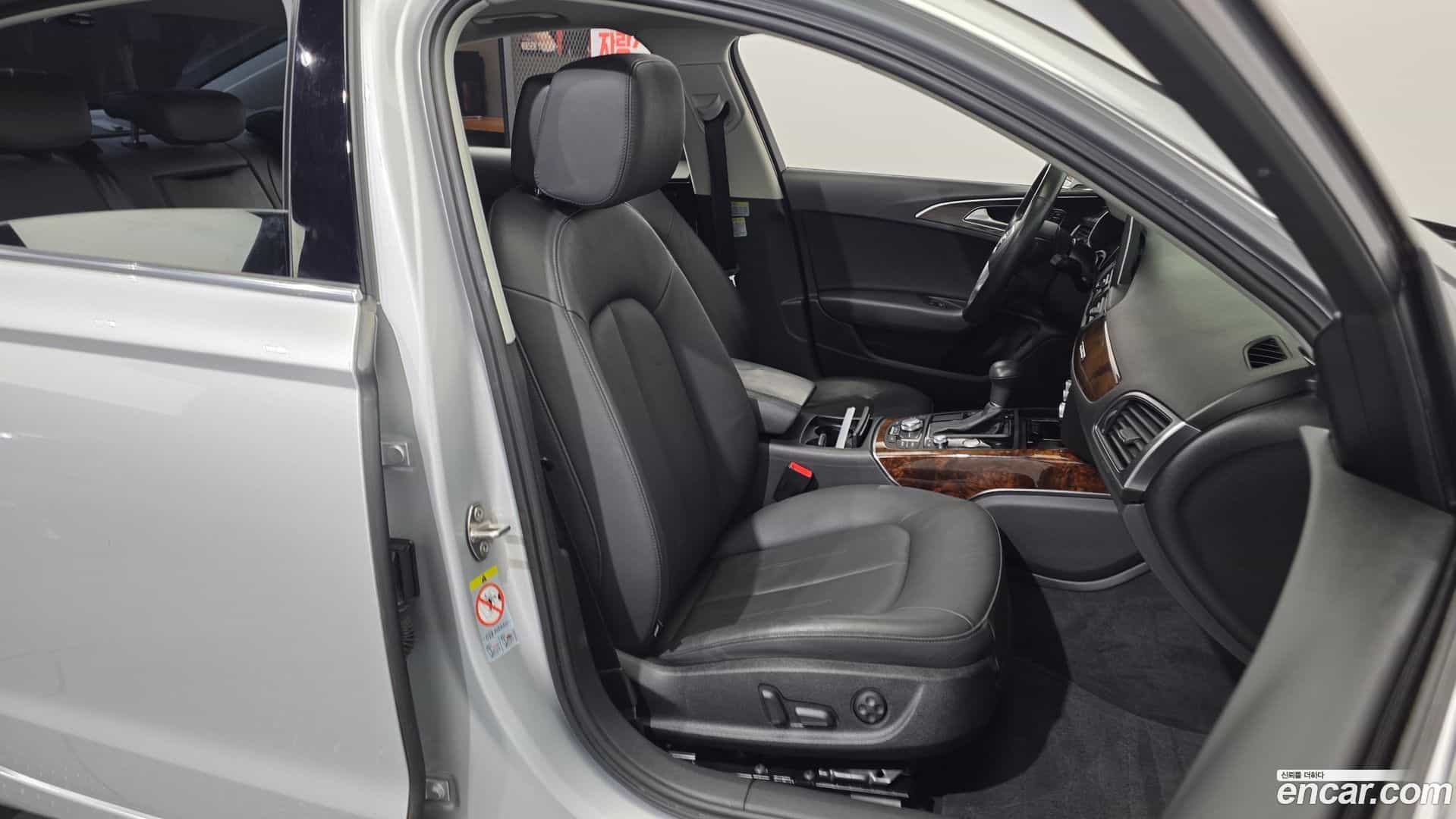 A6 Audi 2014.7-OPTION-016