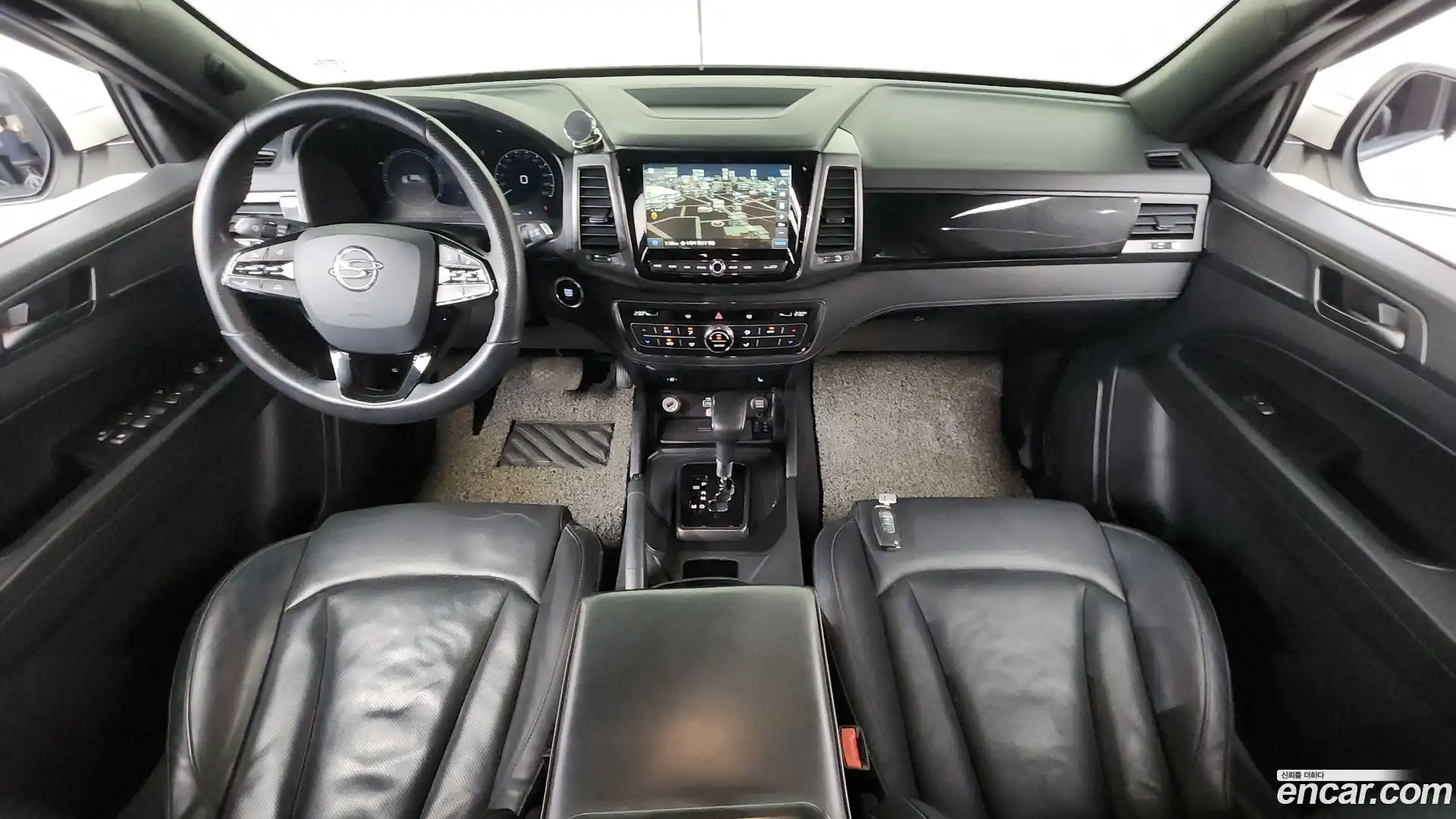 Rexton KG Mobility 2022.6-INNER-007