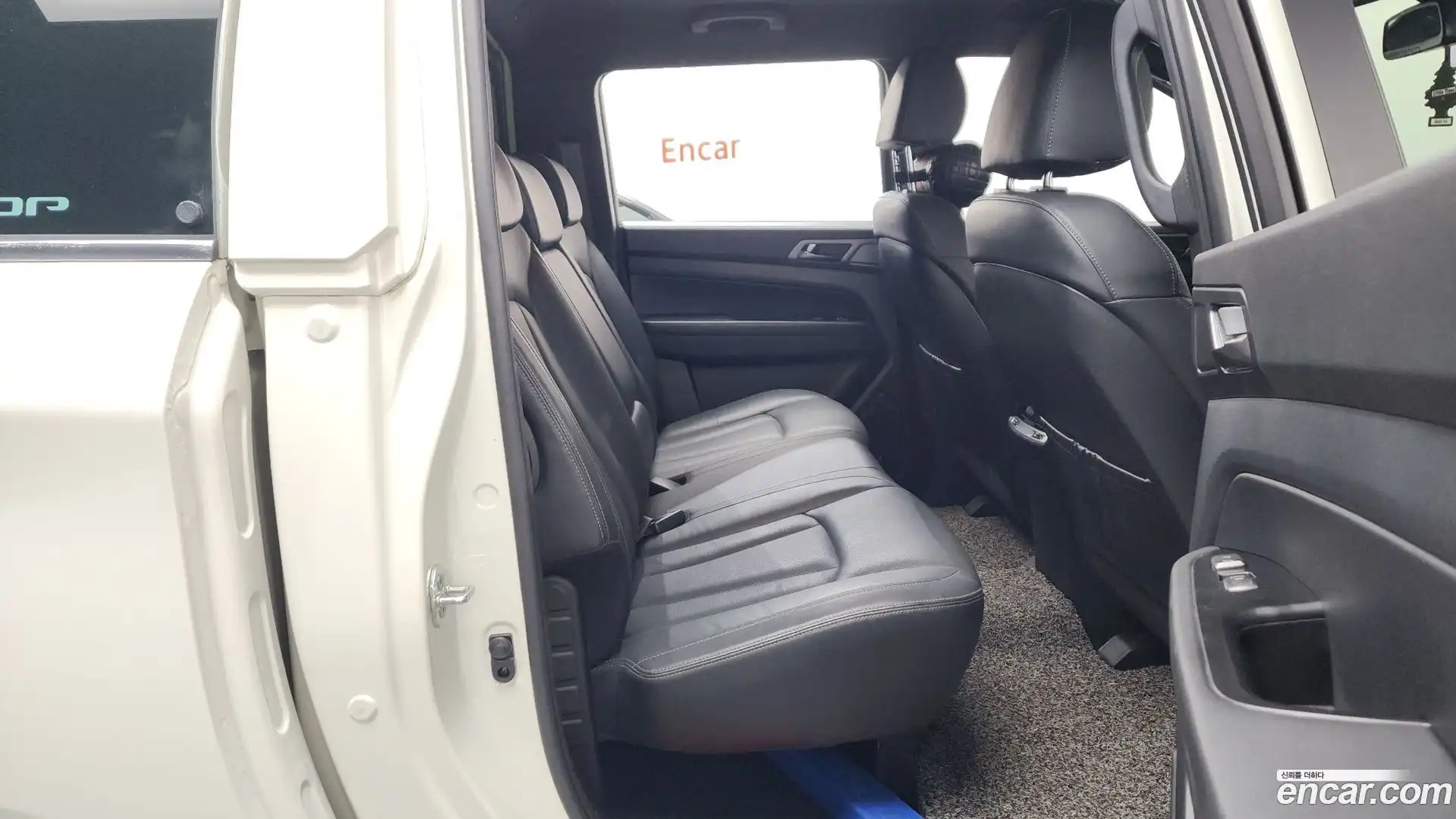 Rexton KG Mobility 2022.6-OPTION-015