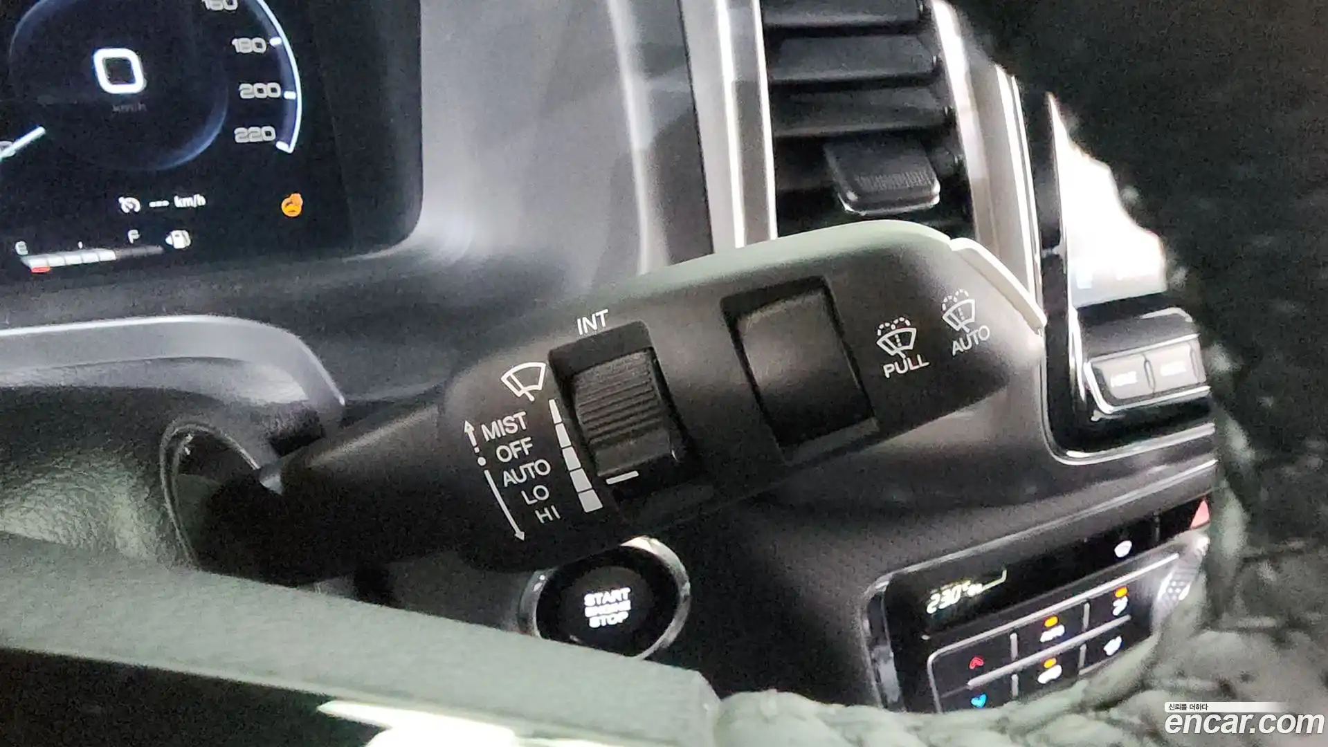 Rexton KG Mobility 2022.6-OPTION-042