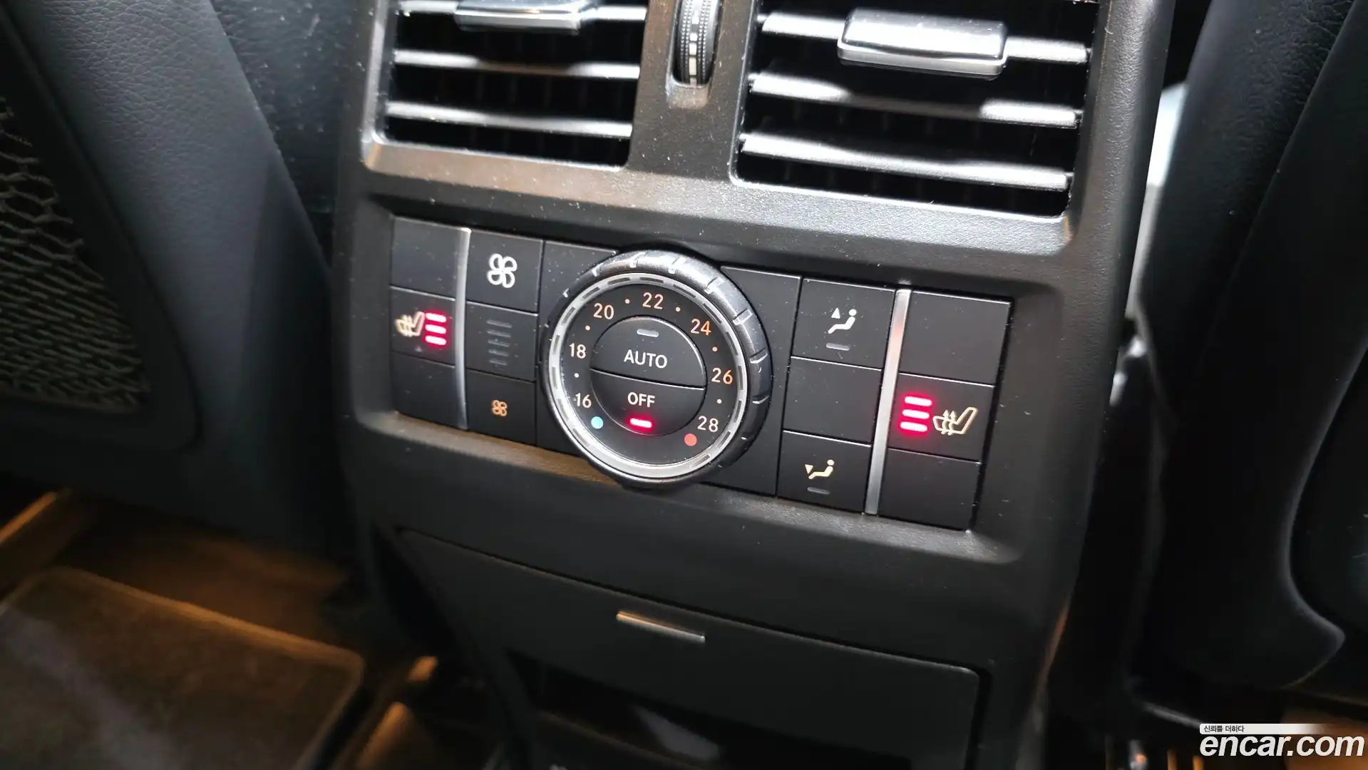 GLE-Class Mercedes-Benz 2018.2-OPTION-022