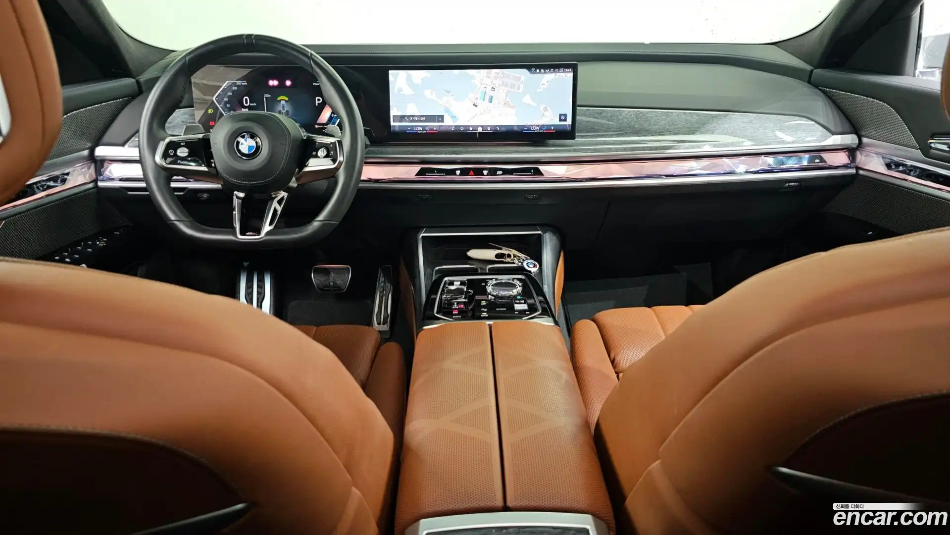 7-Series BMW 2023.8-INNER-007