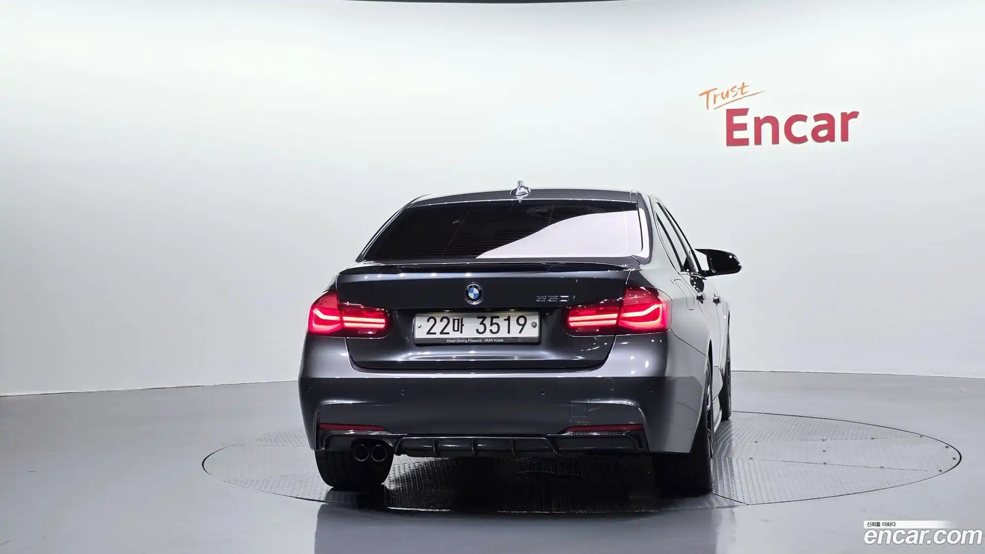 3-Series BMW 2018.0-OUTER-004