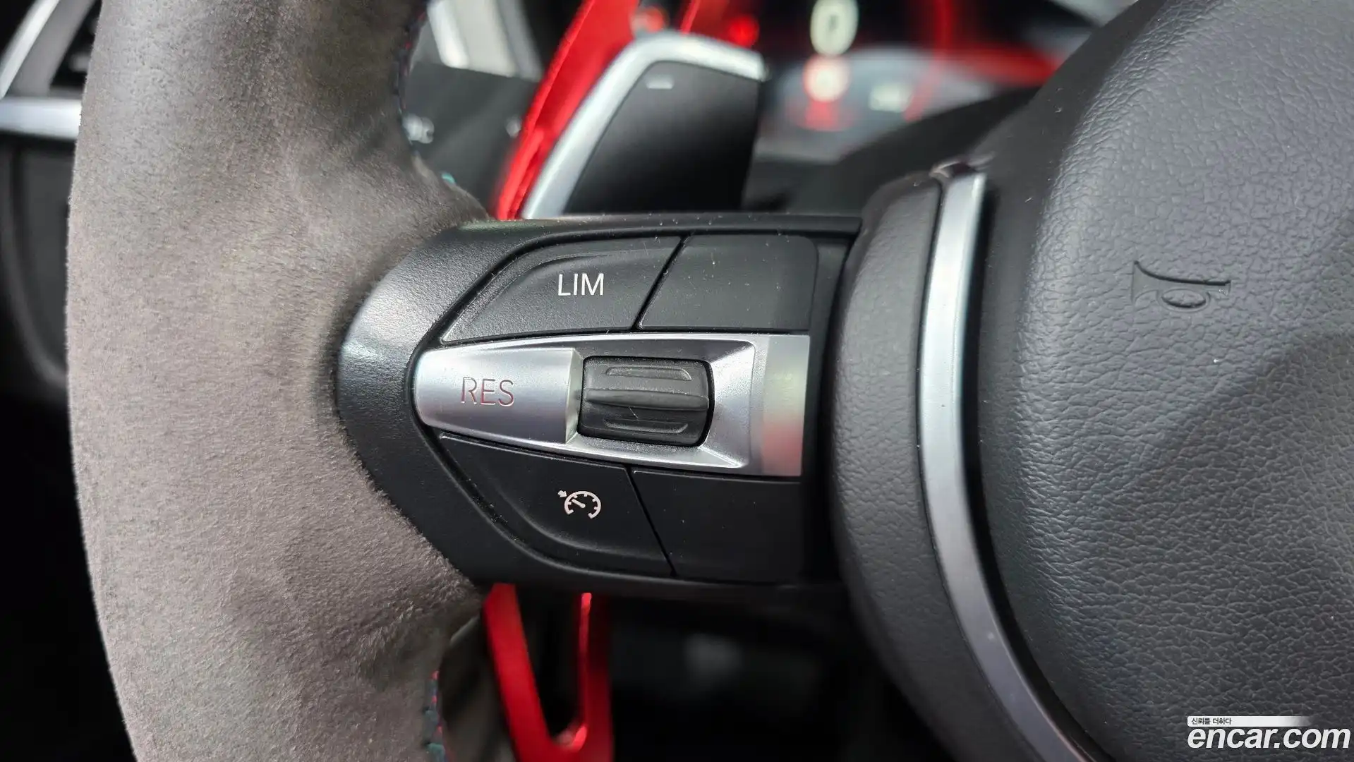 3-Series BMW 2018.0-OPTION-024