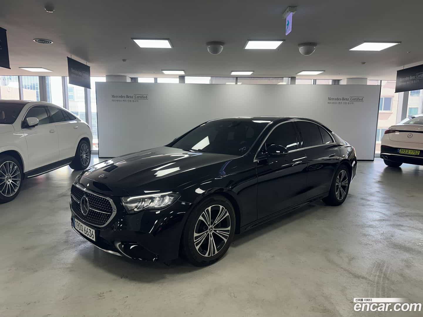 E-Class Mercedes-Benz 2024.8-OUTER-001