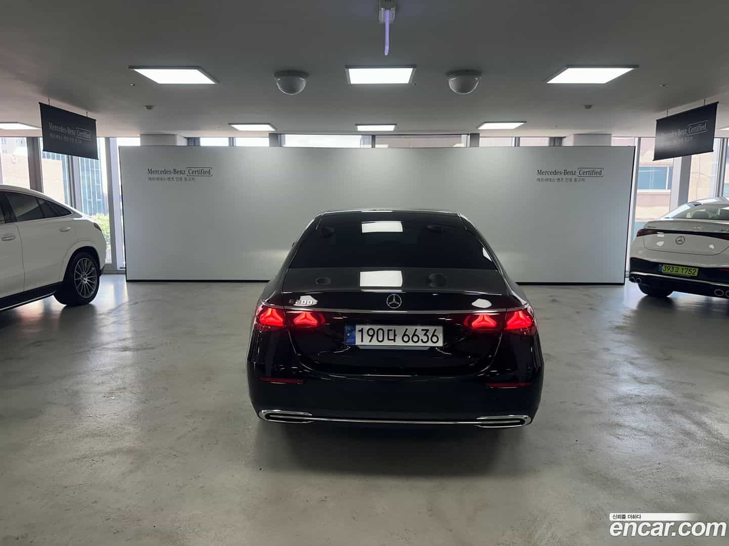 E-Class Mercedes-Benz 2024.8-OUTER-004
