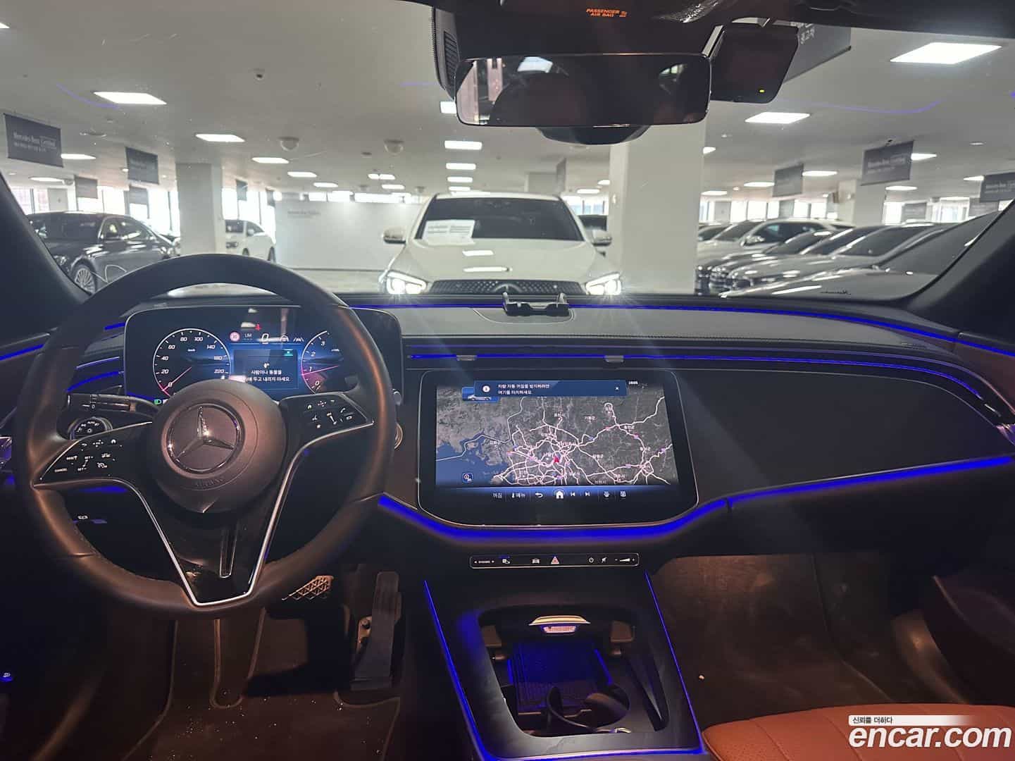 E-Class Mercedes-Benz 2024.8-INNER-007
