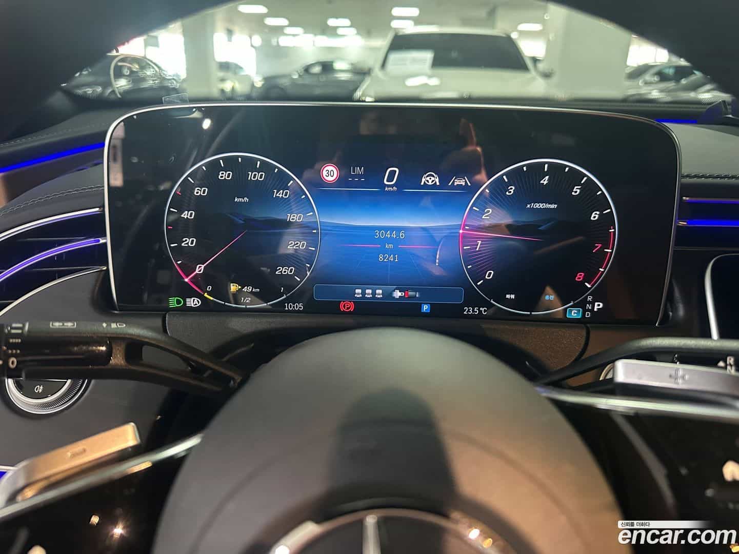 E-Class Mercedes-Benz 2024.8-INNER-008