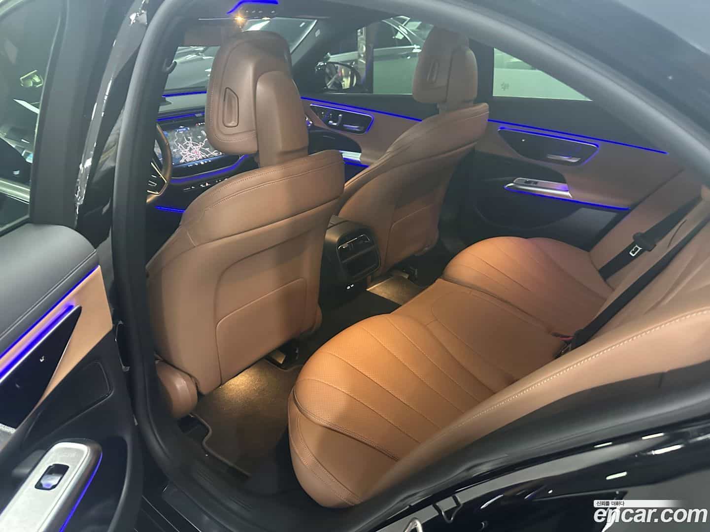 E-Class Mercedes-Benz 2024.8-INNER-010