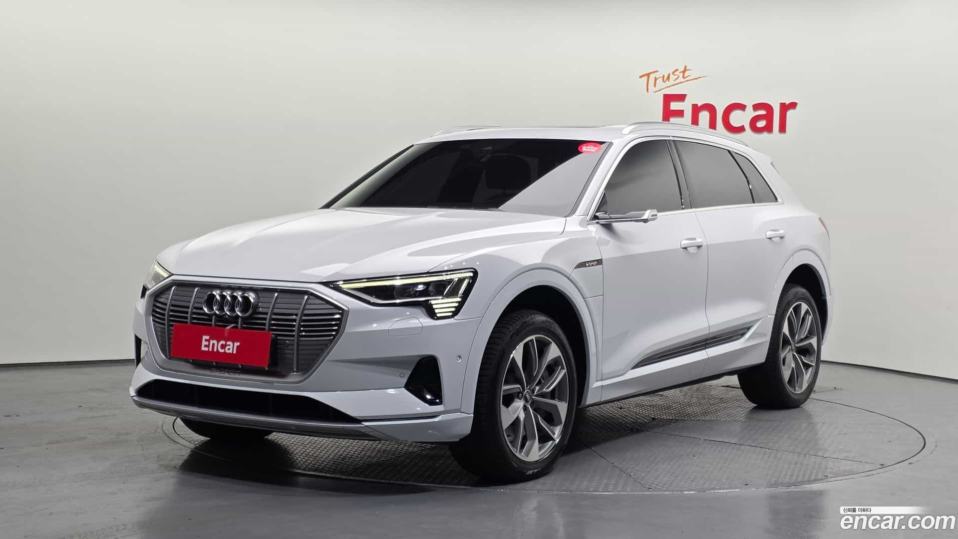 e-tron Audi 2022.7-OUTER-001
