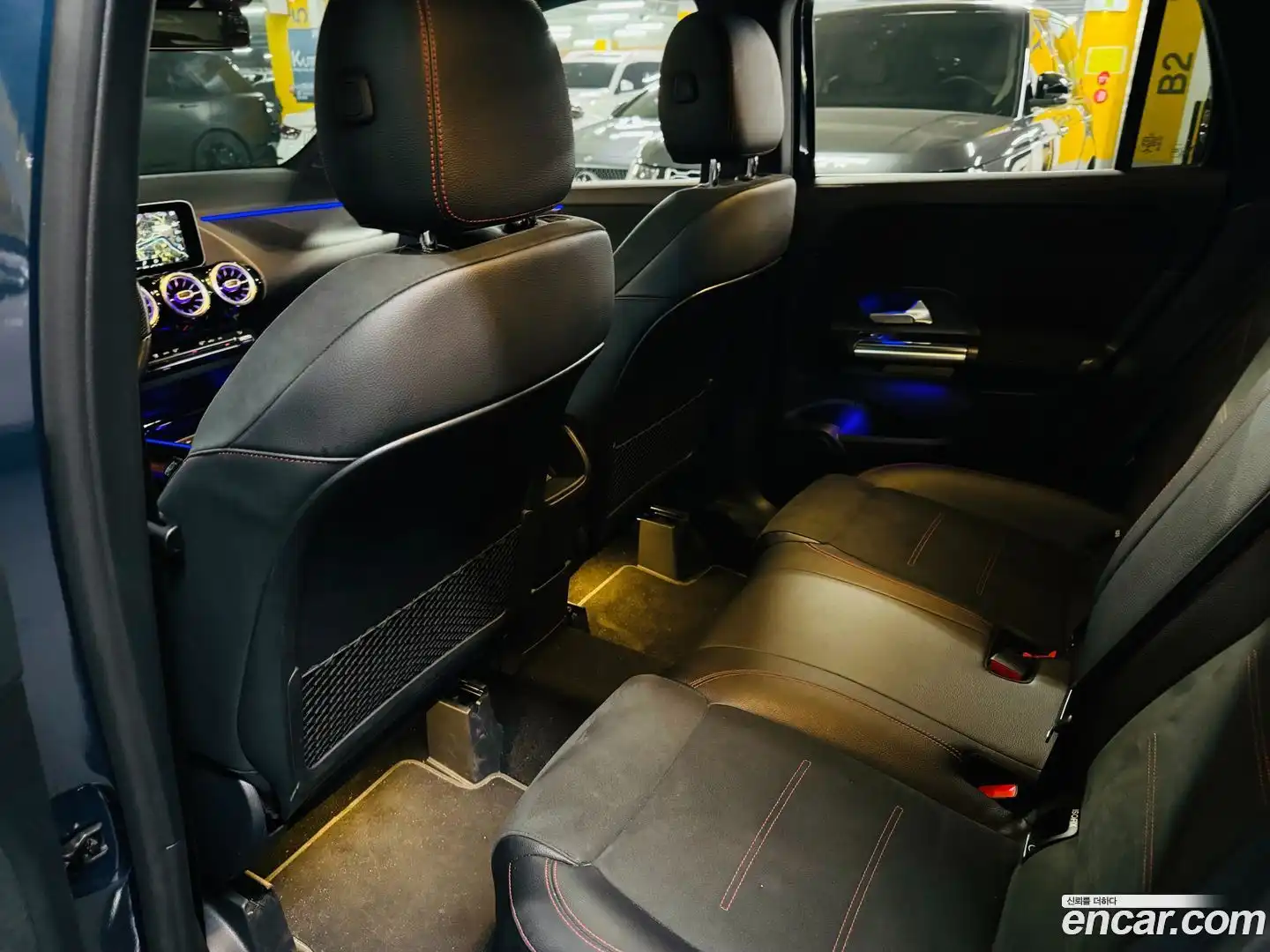 GLA-Class Mercedes-Benz 2020.9-OPTION-016