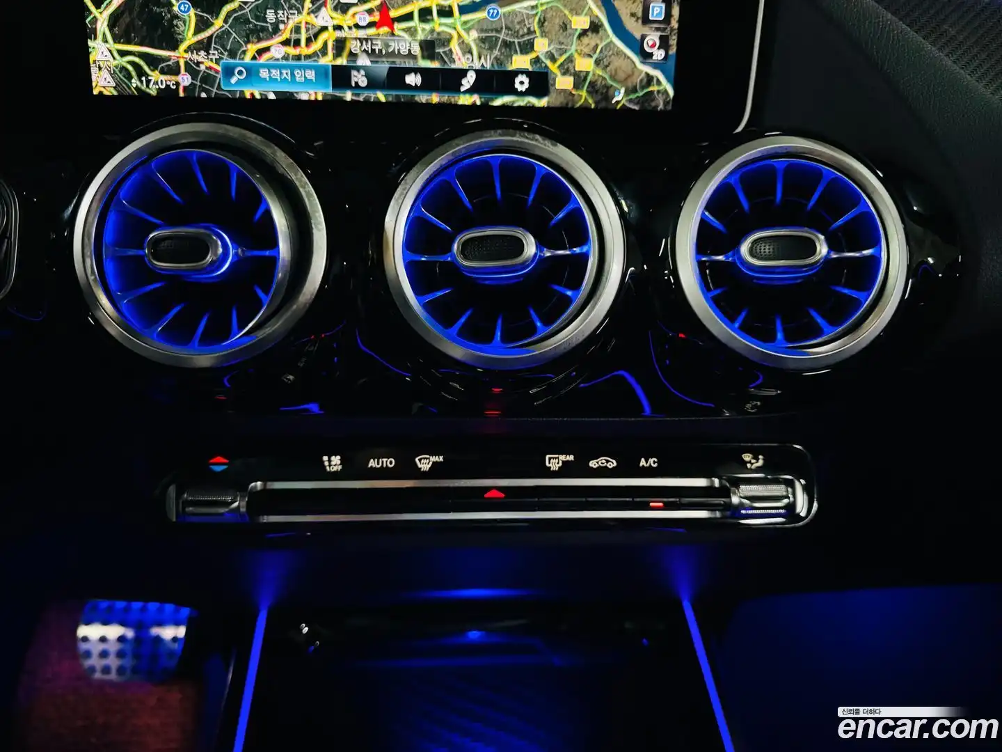 GLA-Class Mercedes-Benz 2020.9-OPTION-020
