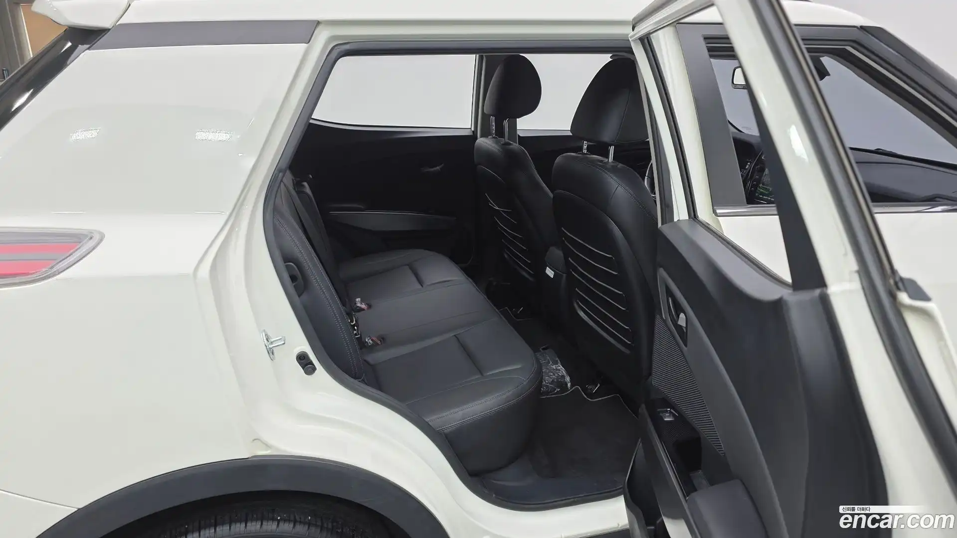 TIBOLI KG Mobility 2020.6-OPTION-015