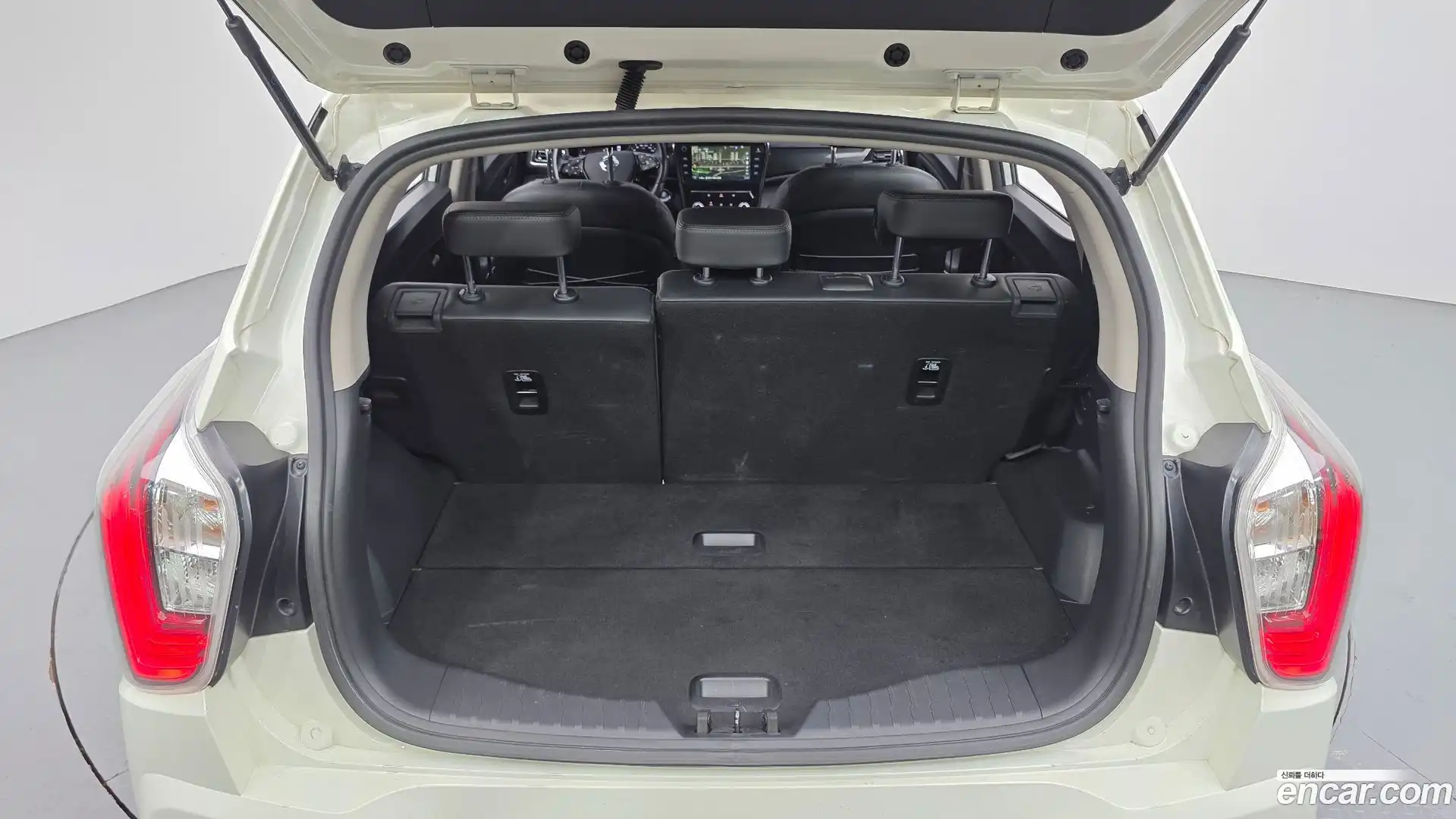 TIBOLI KG Mobility 2020.6-OPTION-024