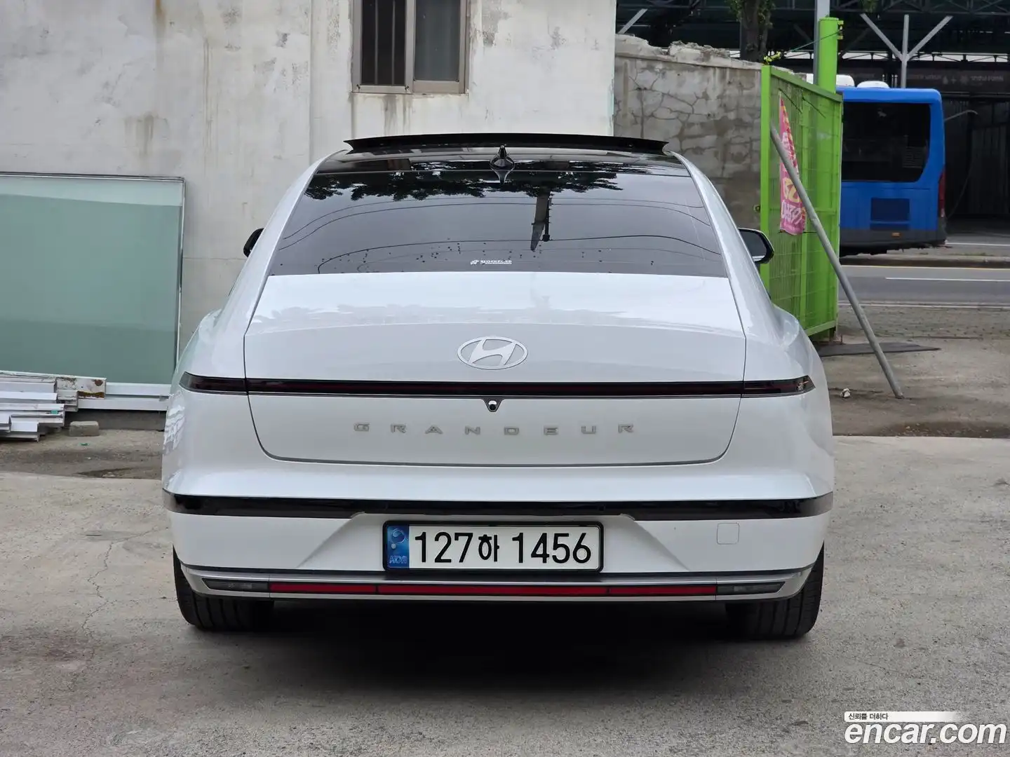 Grandeur Hyundai 2023.1-OUTER-004